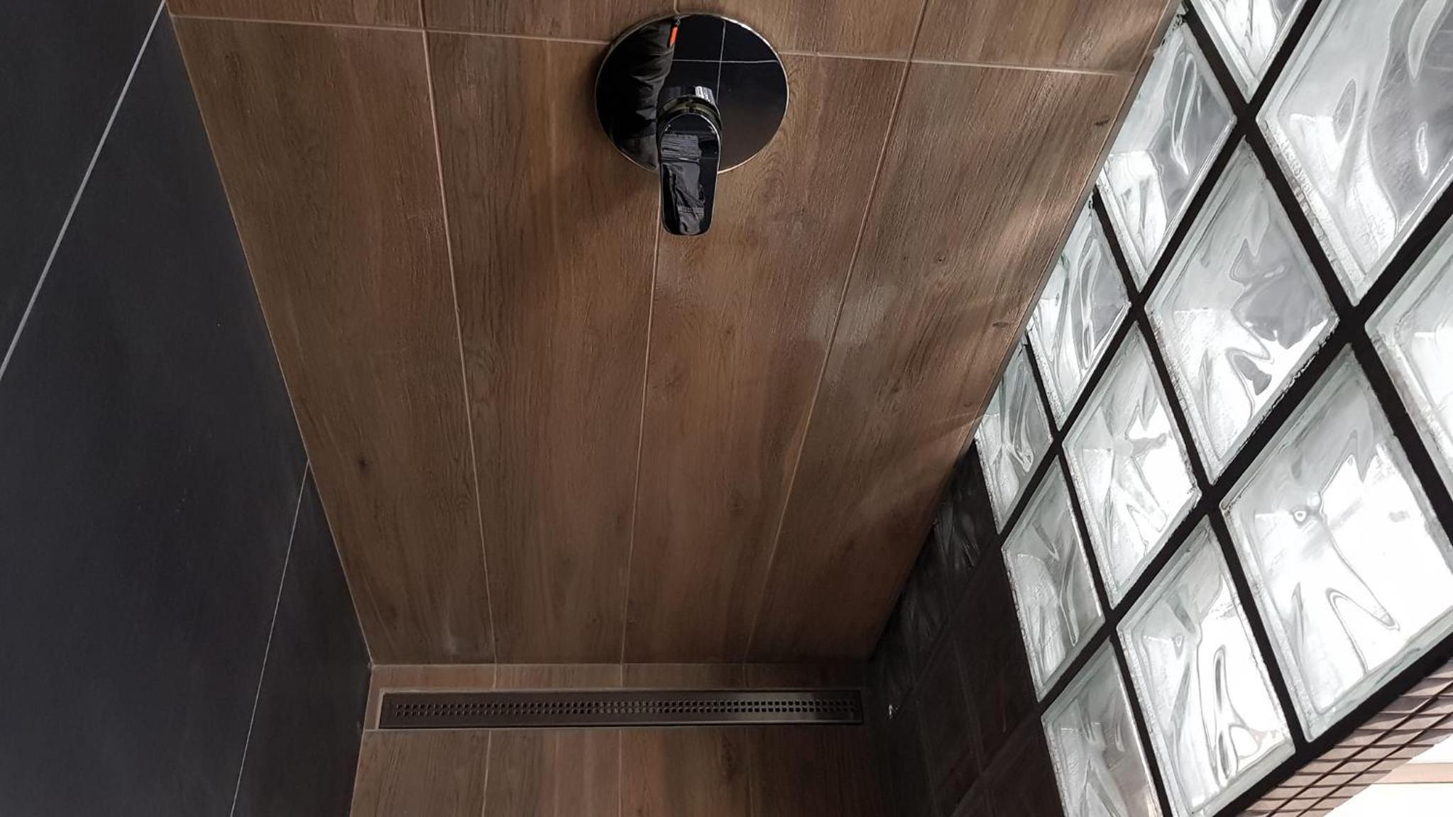 One-Bedroom House - Photo 19