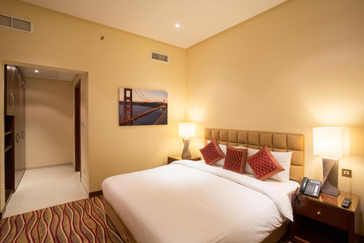 Junior Suite with Balcony with Sea View photo 1