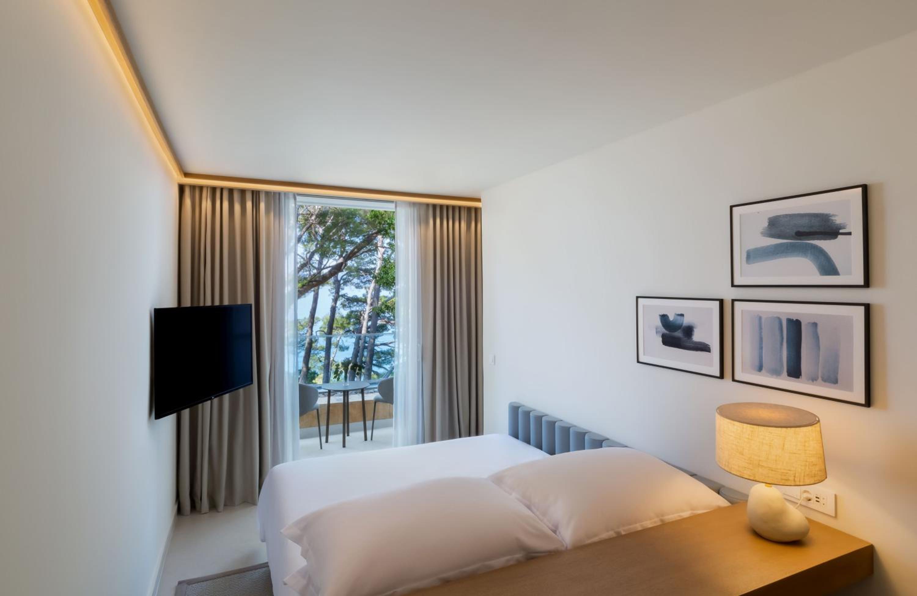 Classic Double Room - Photo 1