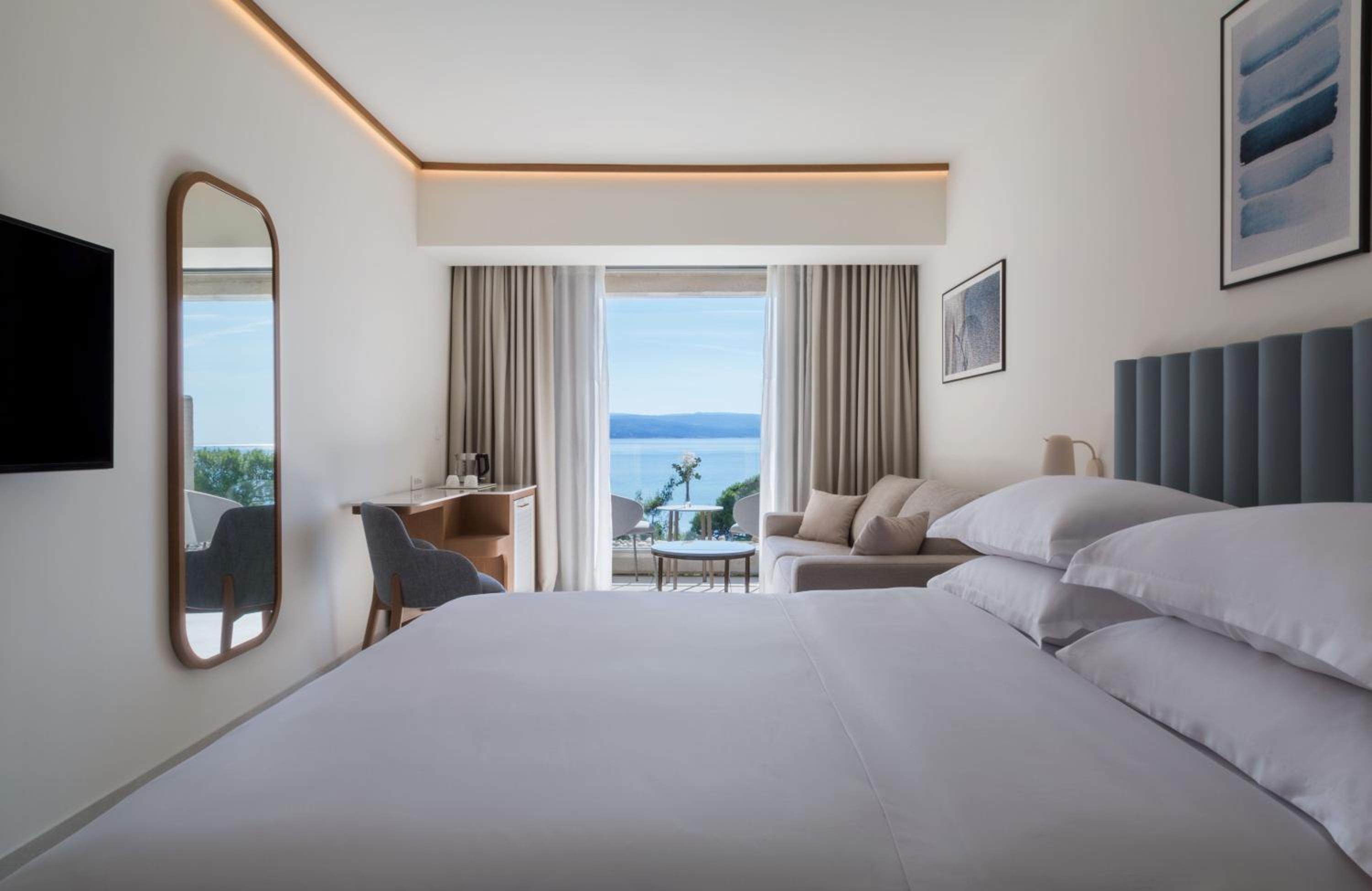 Premium Double Room with Sea View - Photo 1