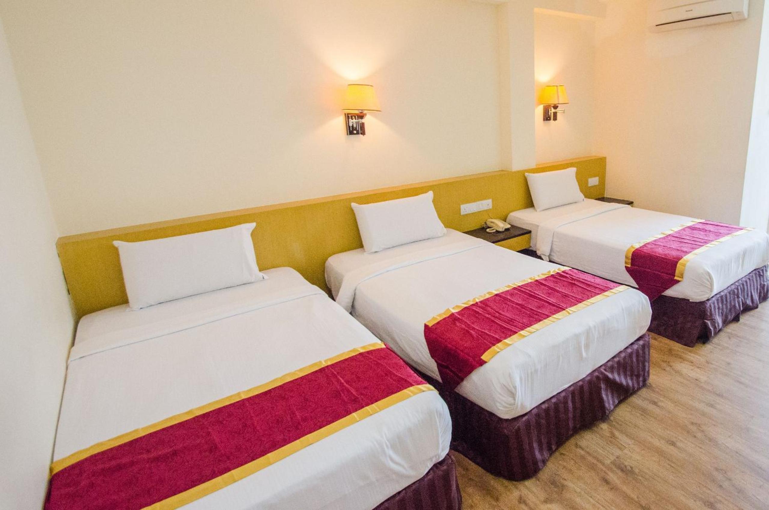 Comfort Triple Room