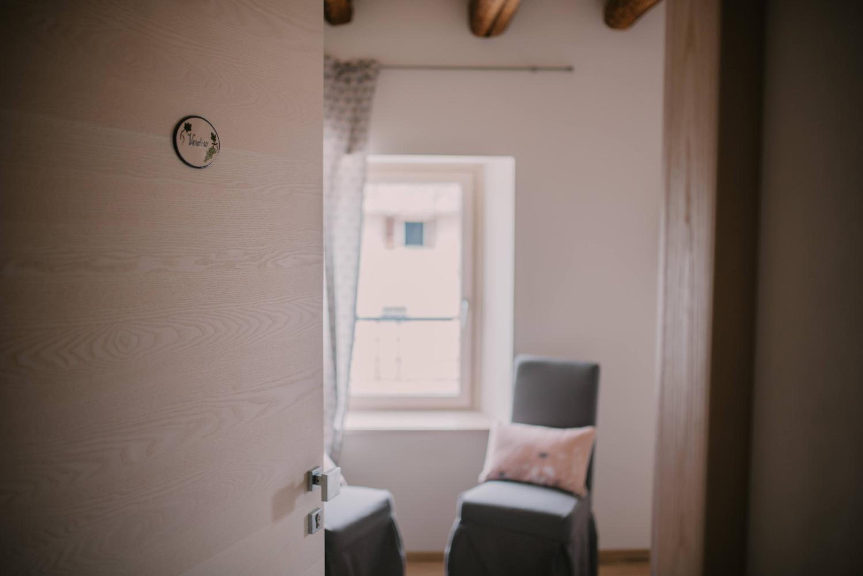 Queen Room - Photo 4