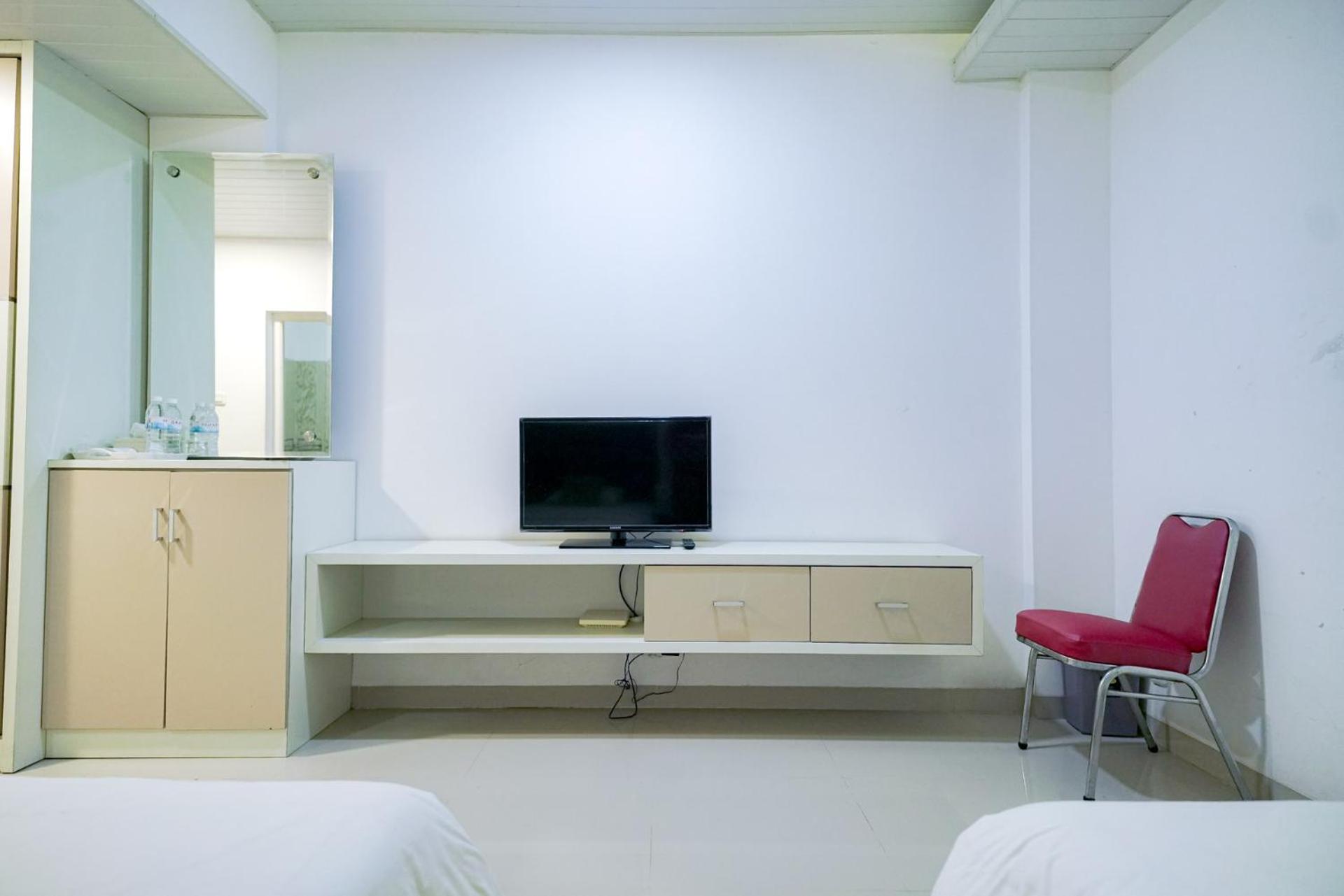 Superior Twin Room - Photo 8
