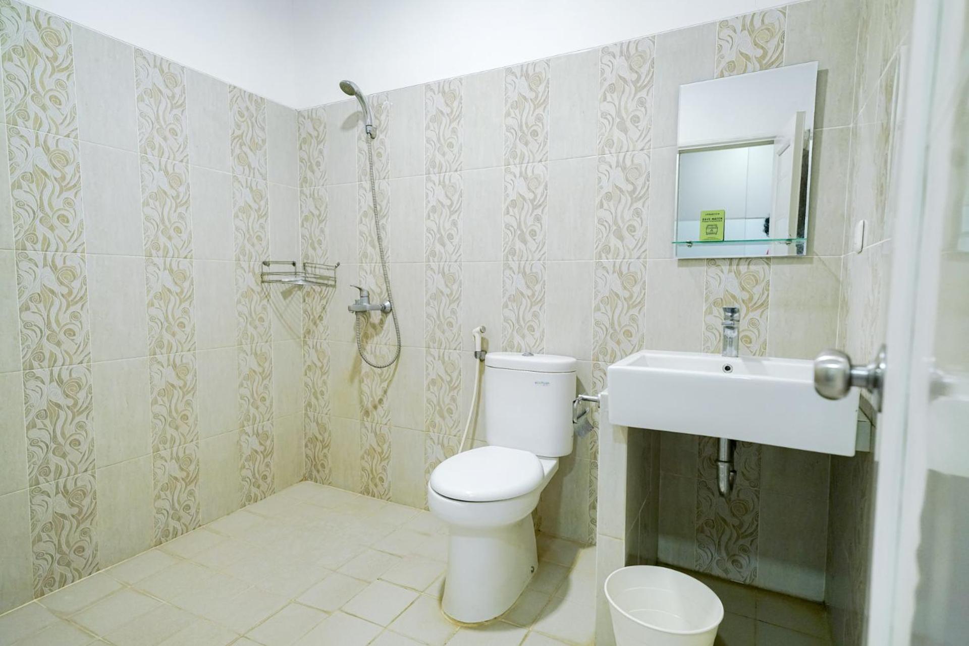 Standard Double Room - Photo 2