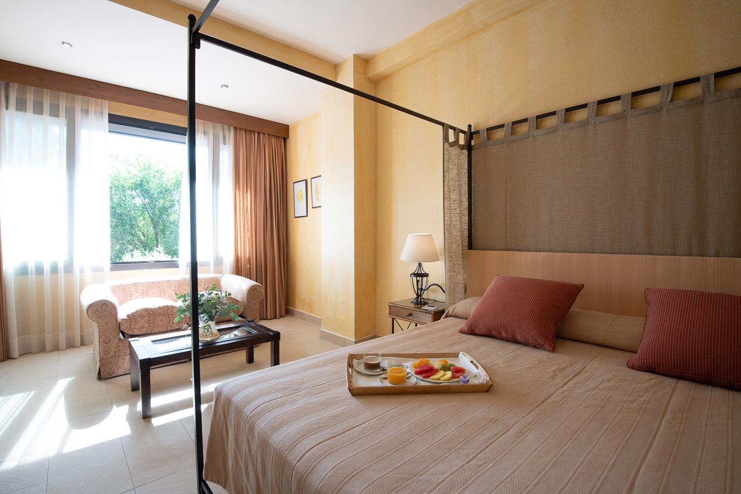 Large Twin Room photo 3