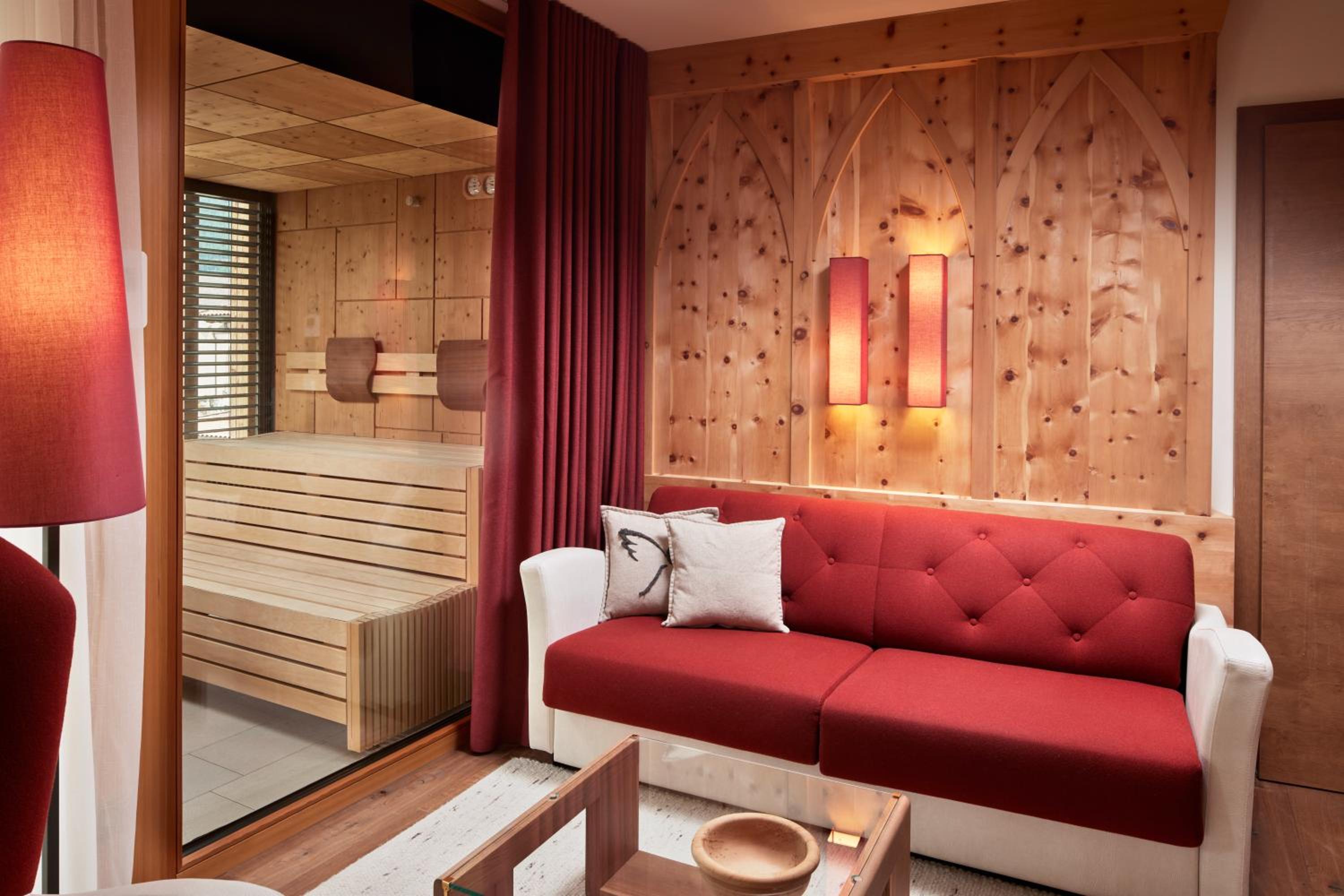 Suite with Sauna - Photo 5