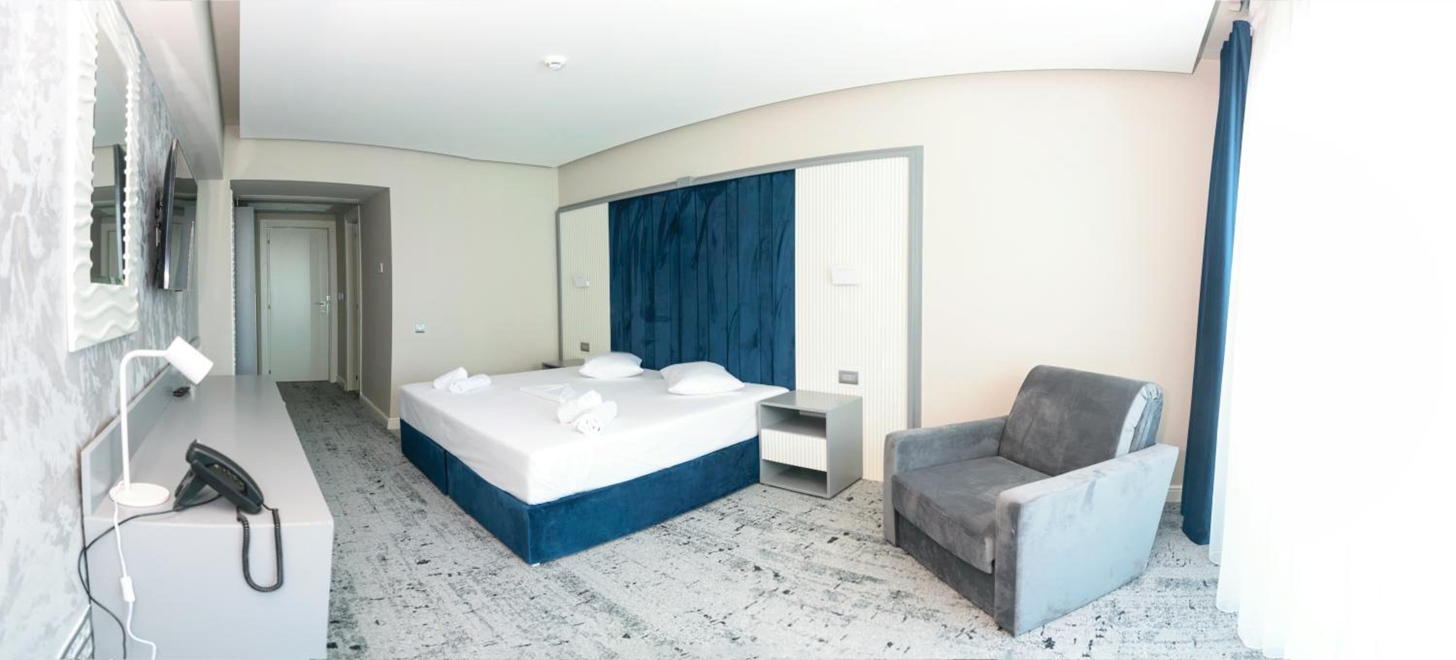 Superior Double Room **** - Photo 1