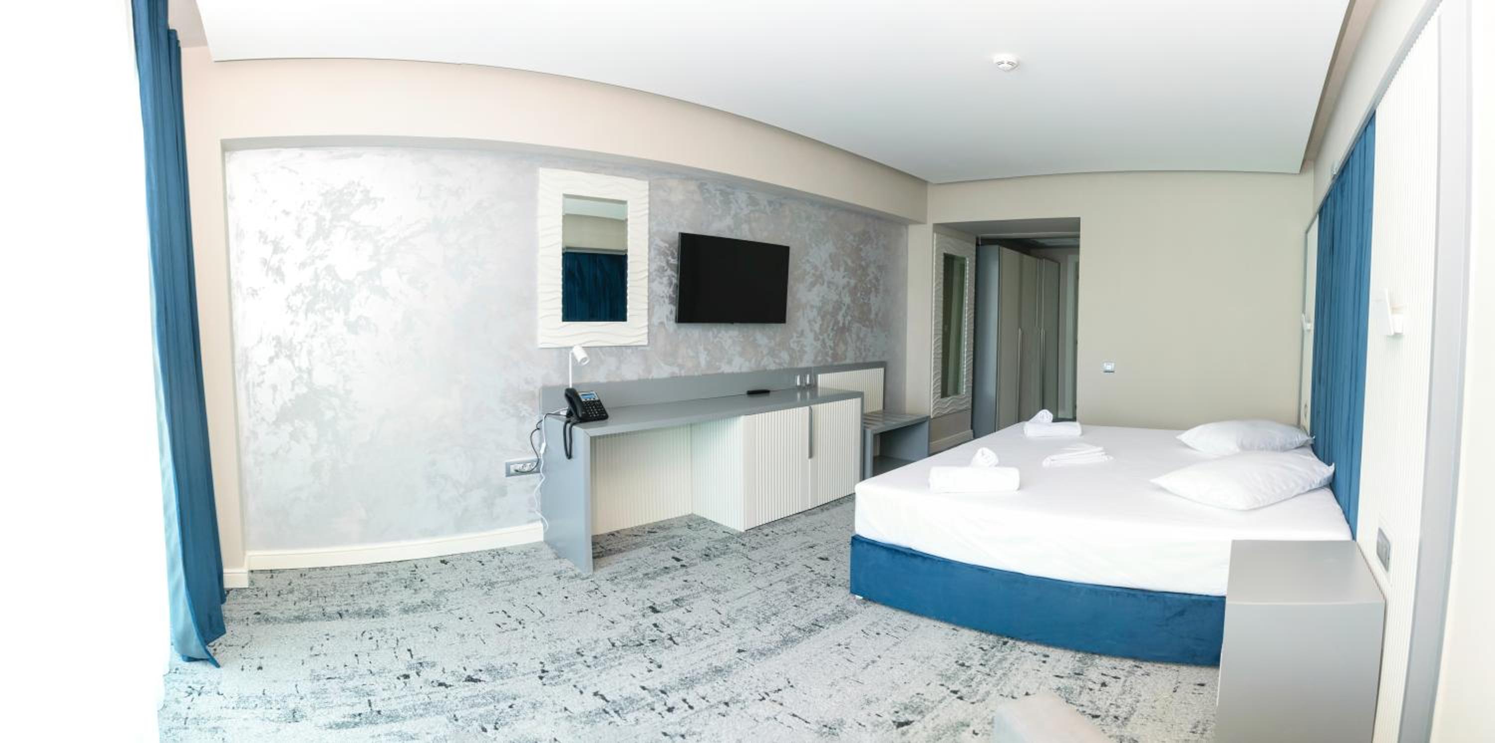Superior Double Room **** - Photo 3