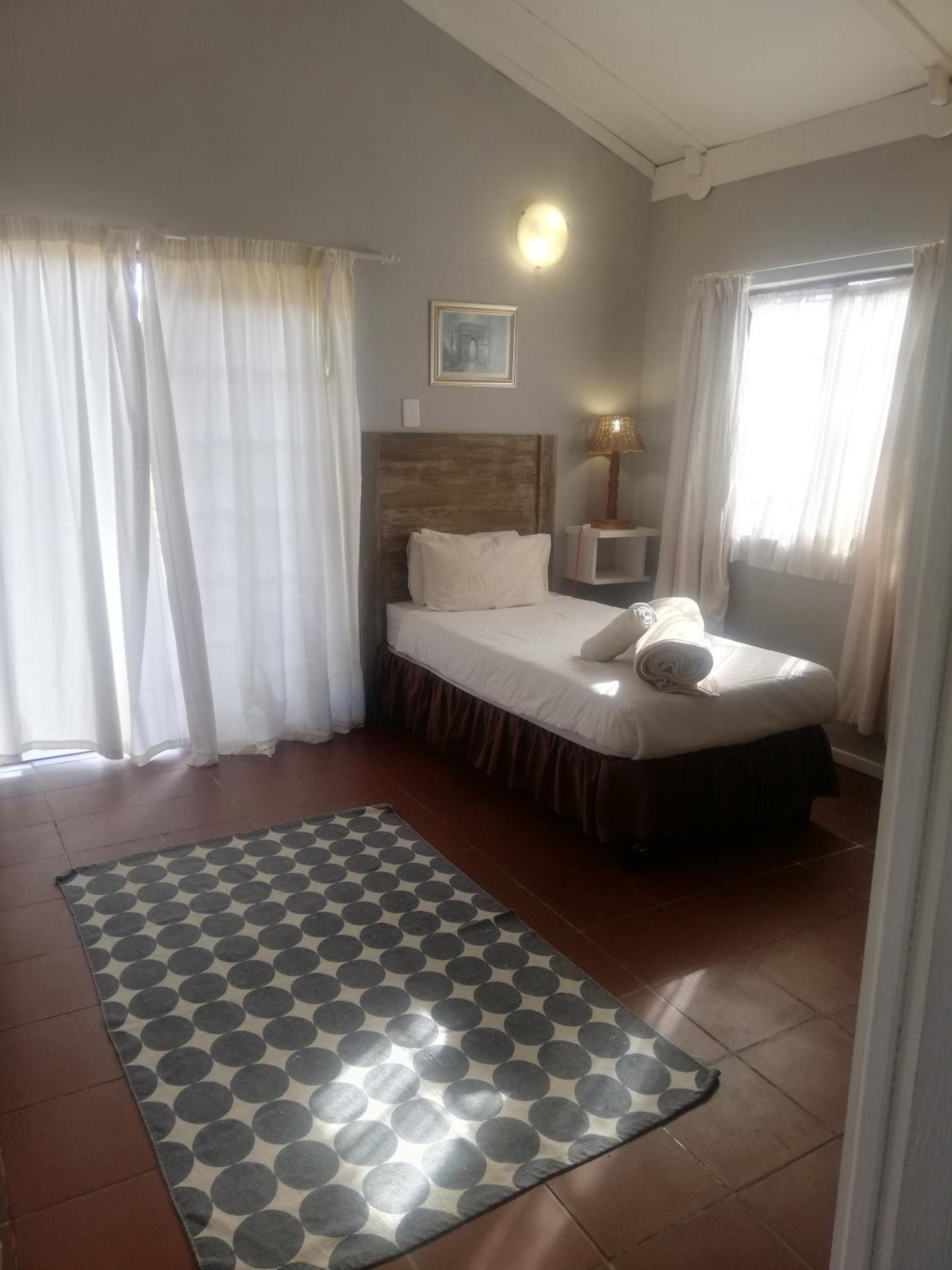 Quadruple Room with Garden View - Photo 7