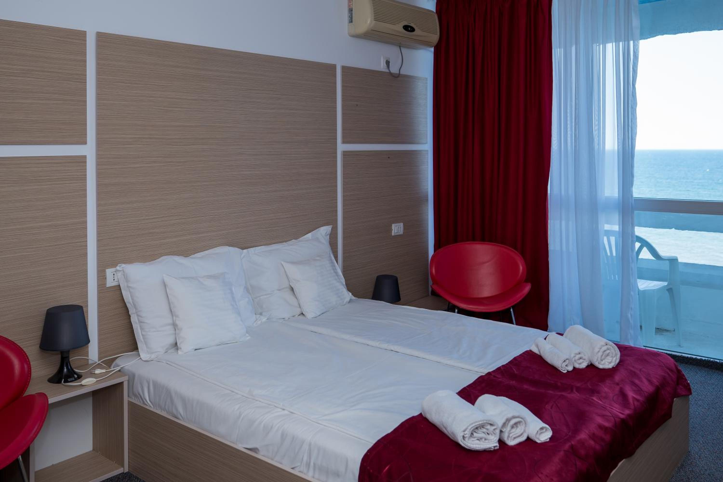 Executive Double or Twin Room with Sea View