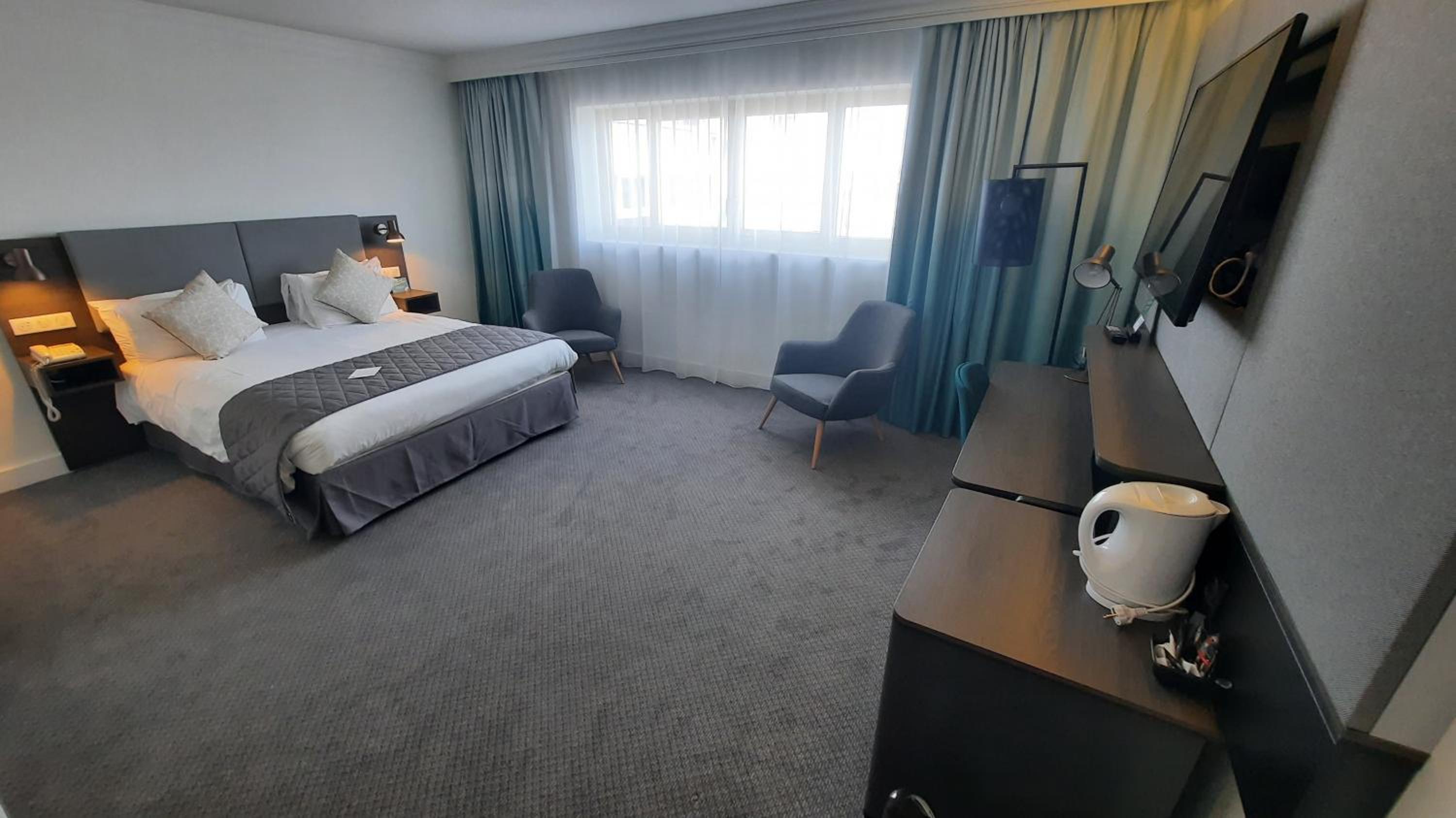 Premium Queen Room with Sea View photo 1
