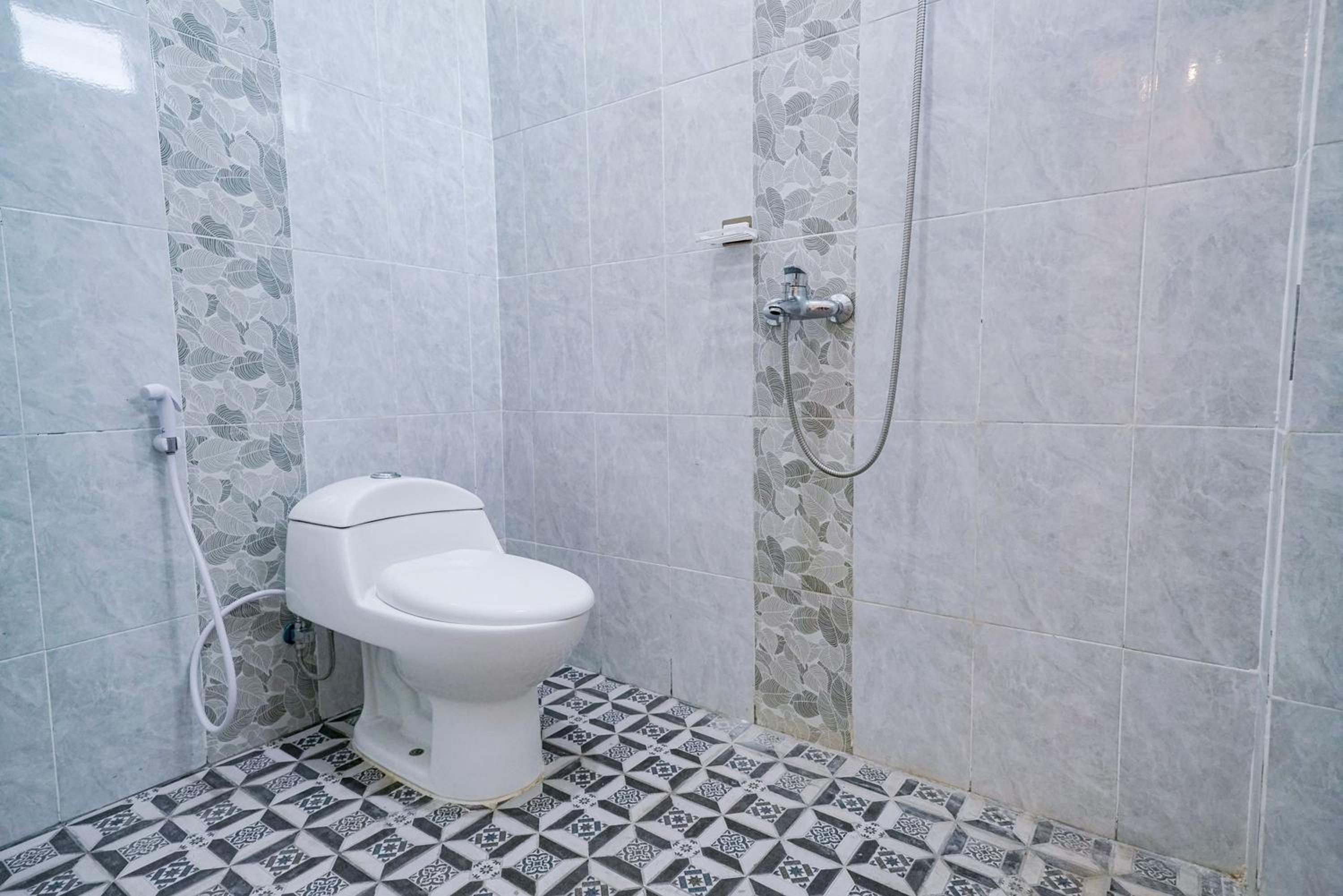 Standard Double Room - Photo 7