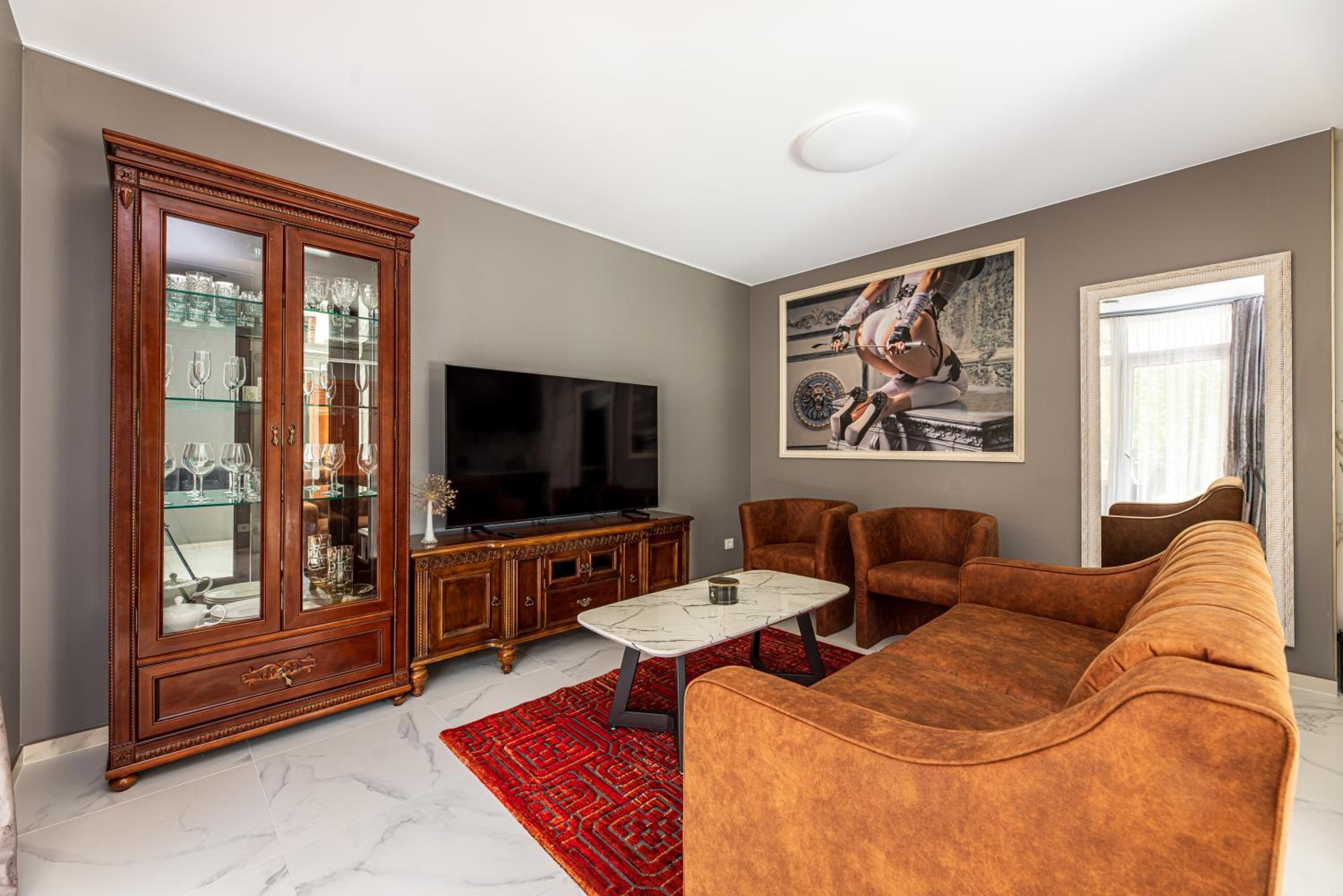 Superior Apartment N-16