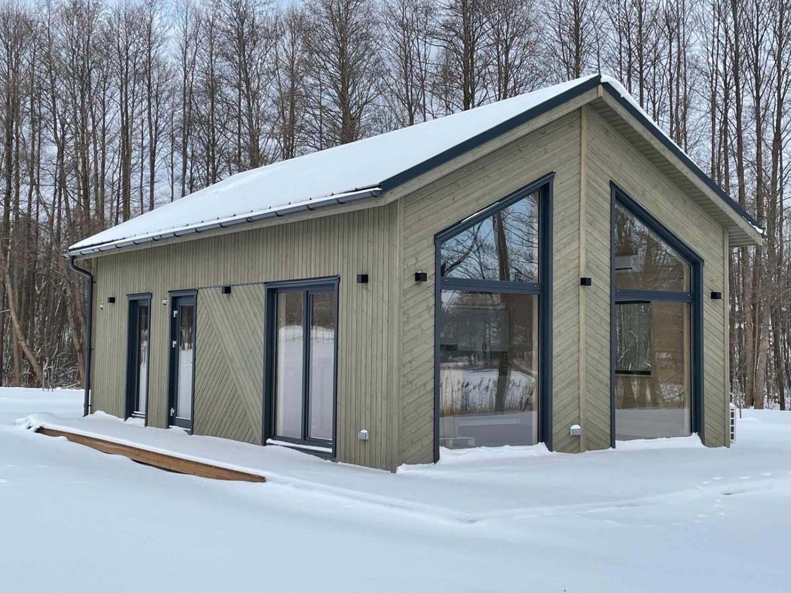 Four-Bedroom House - Photo 2