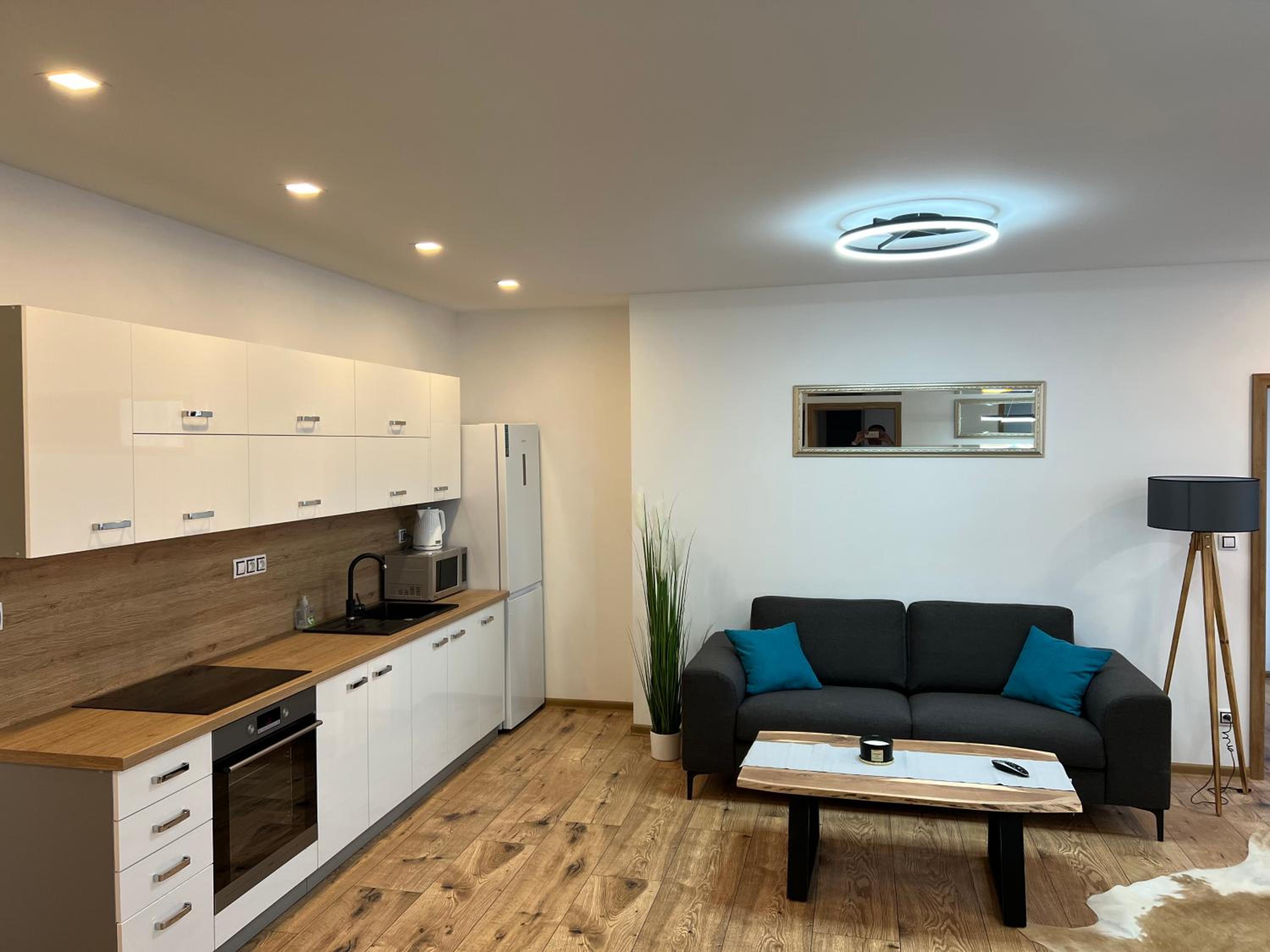 Two-Bedroom Apartment - Photo 15