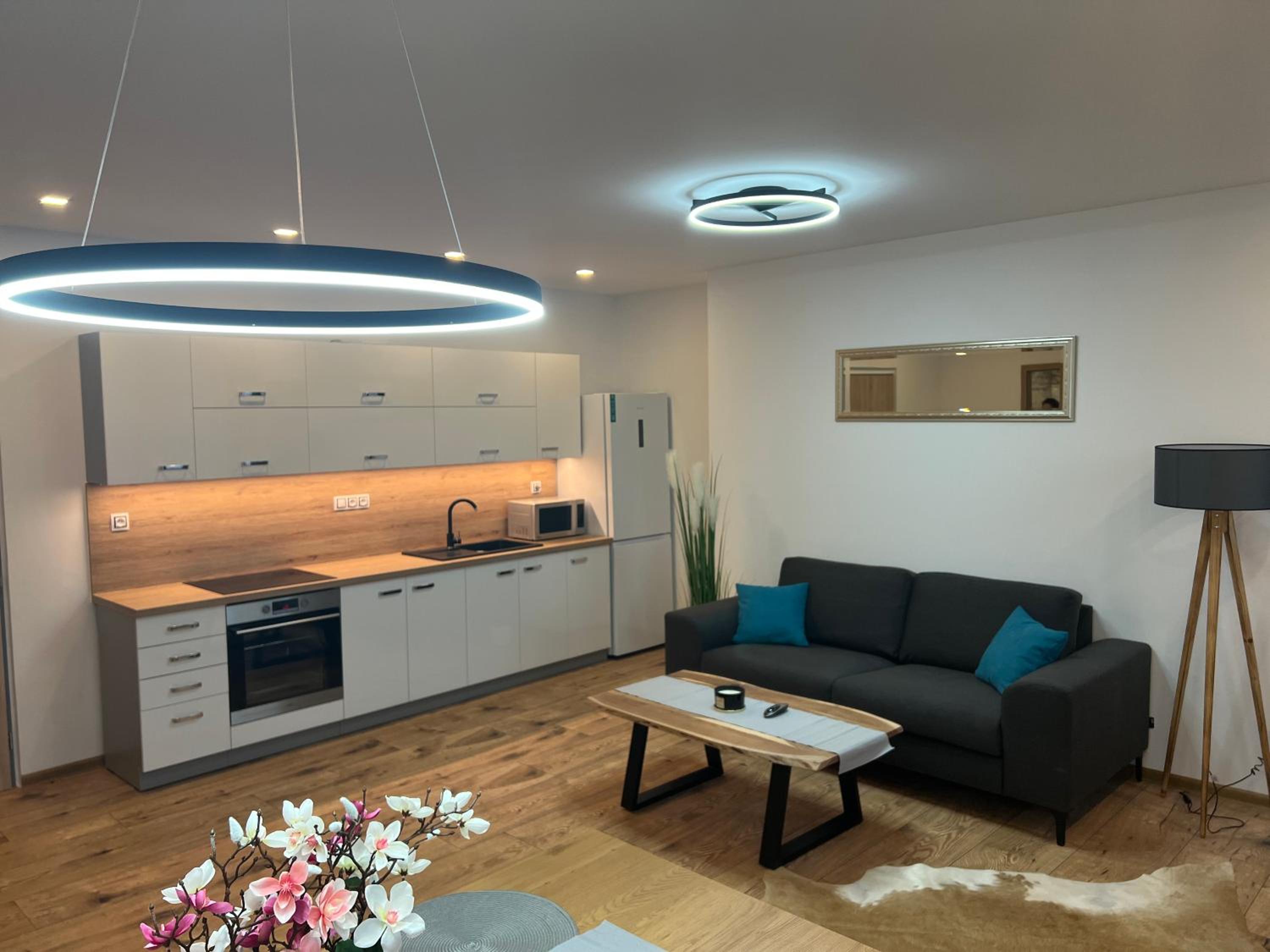 Two-Bedroom Apartment - Photo 6