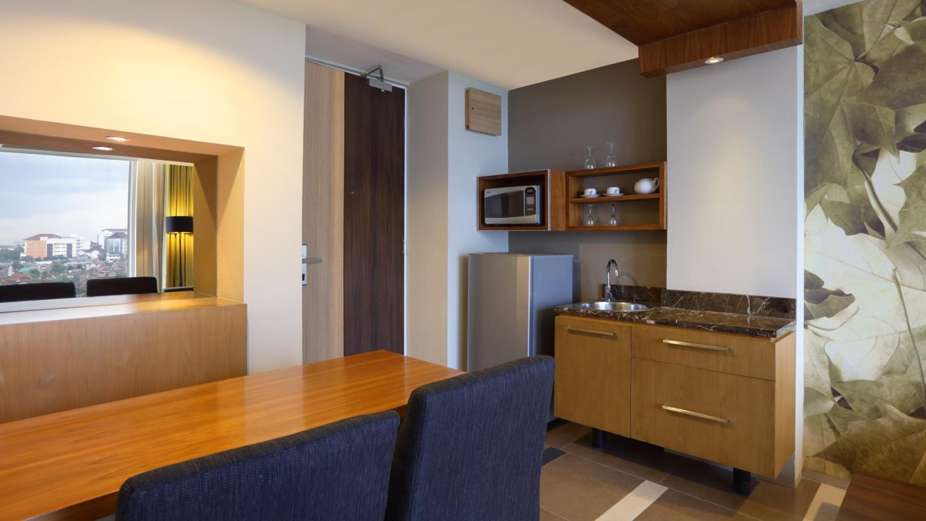 King Suite - Photo 7