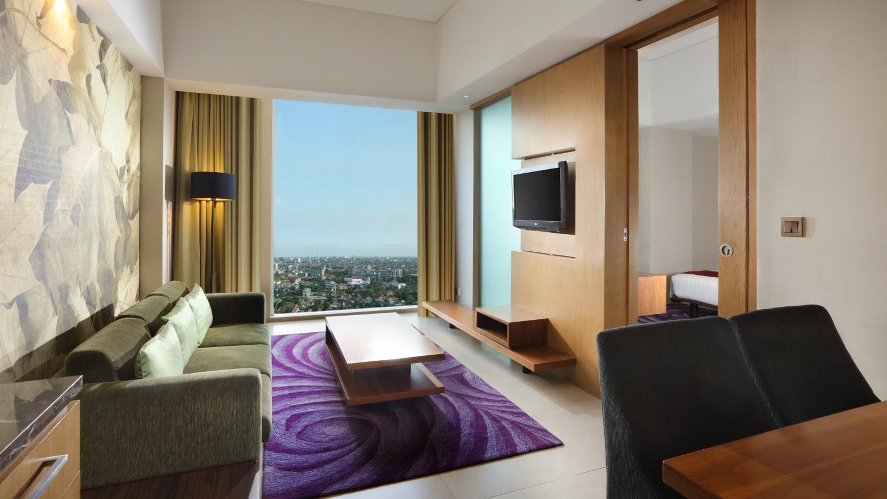 King Suite - Photo 8