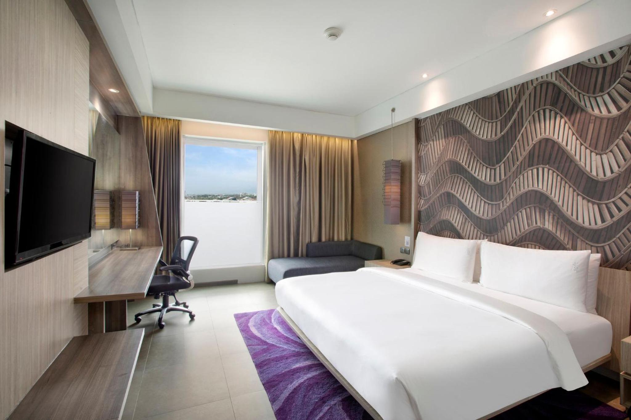 Premium King Room - Photo 1