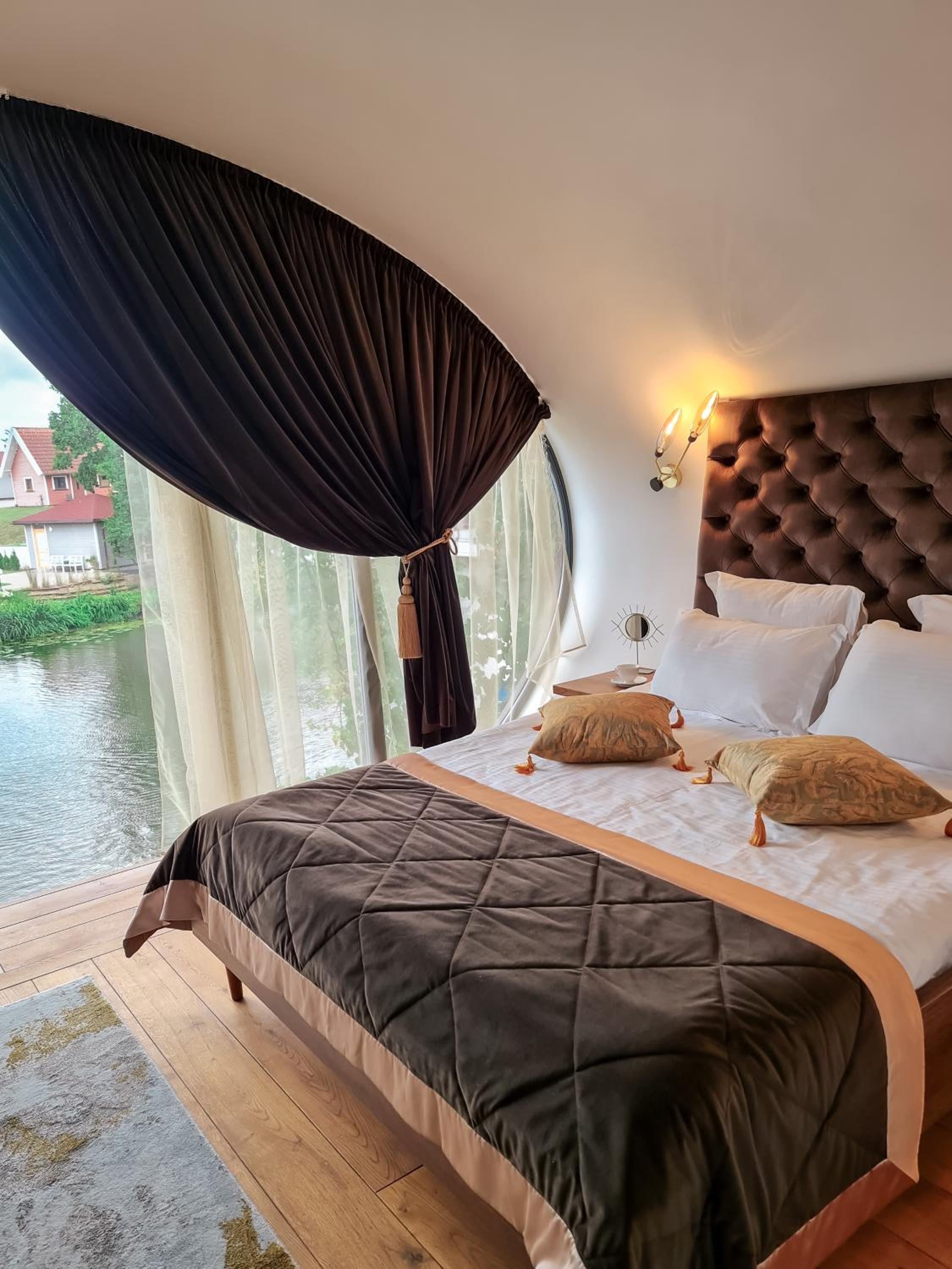 Deluxe Double Room - Photo 4