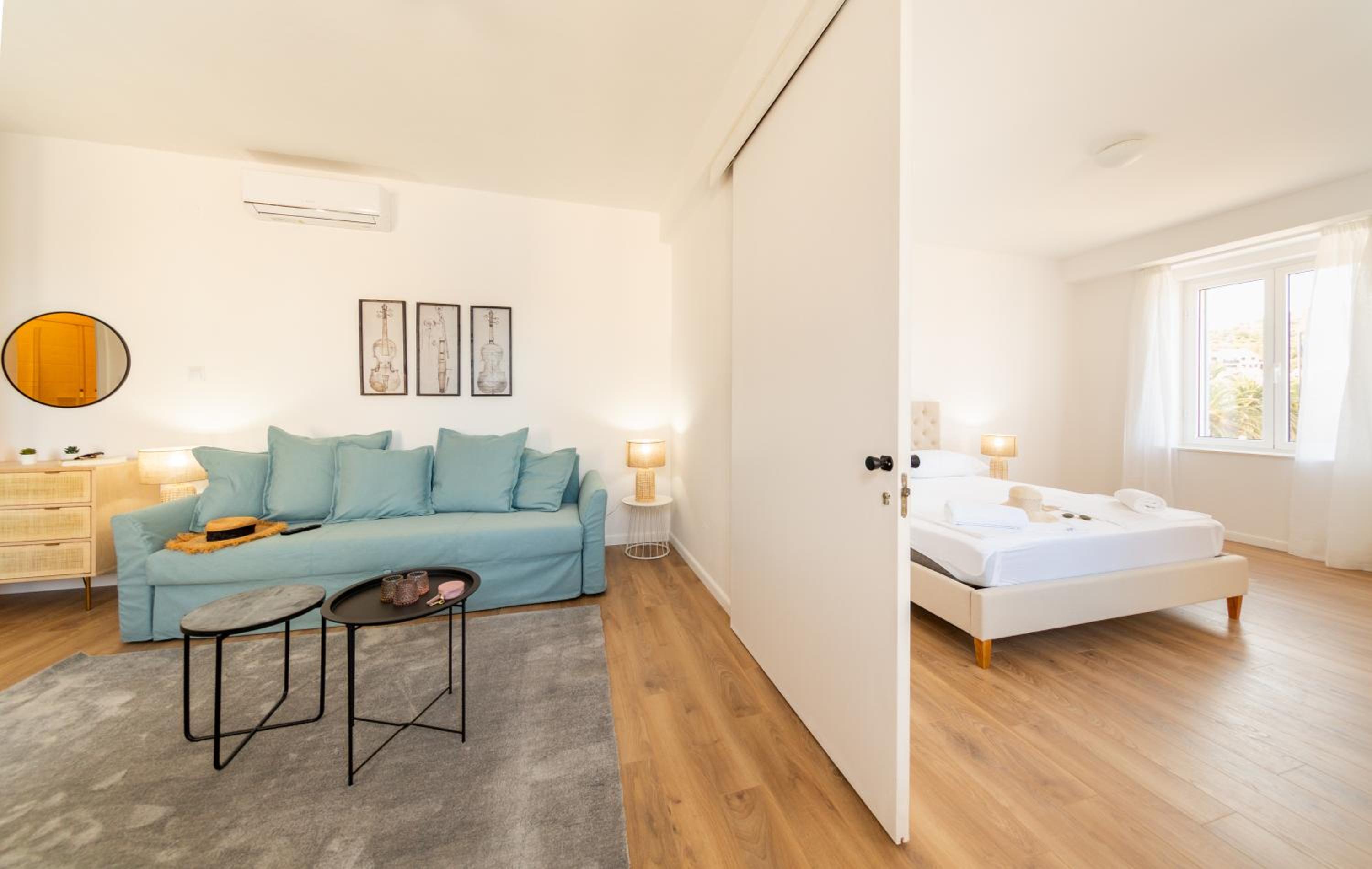 Apartment with Sea View photo 3