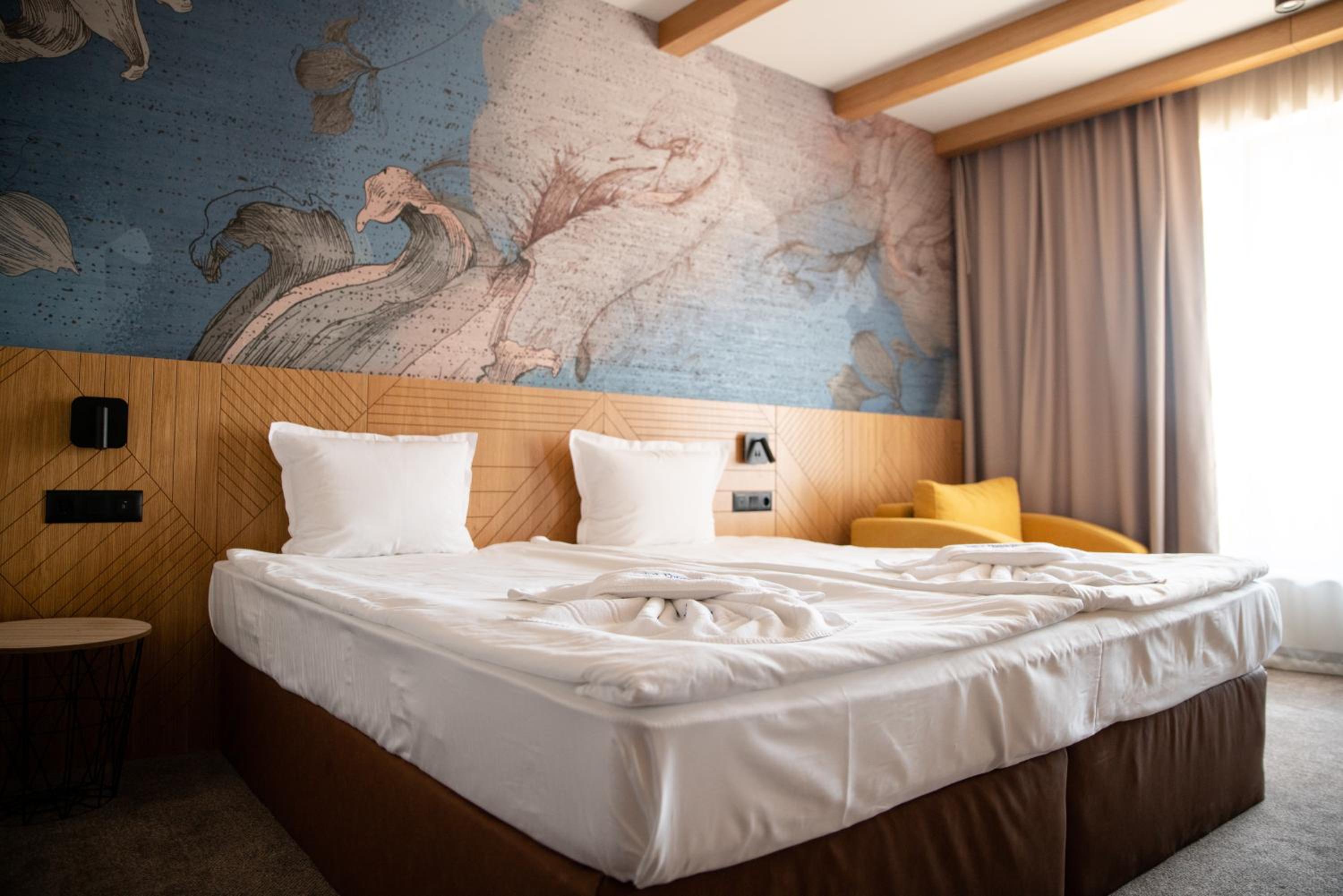 Double or Twin Room with Balcony photo 1