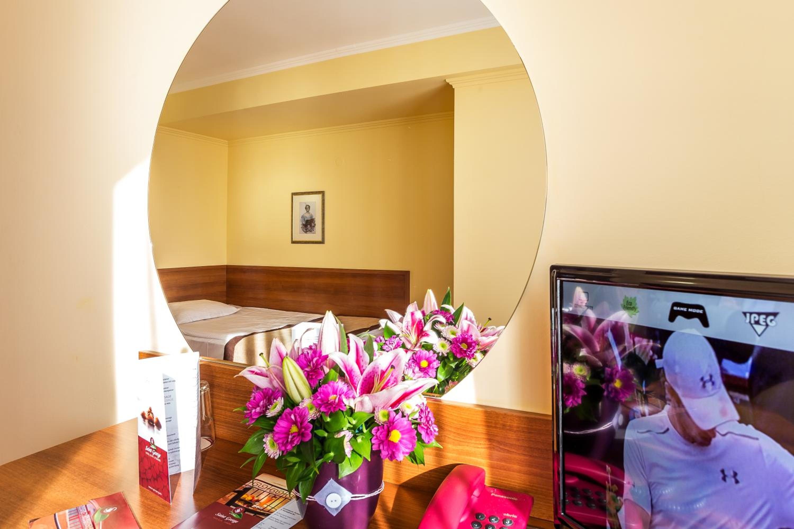 Double Room with Sea View - Photo 1