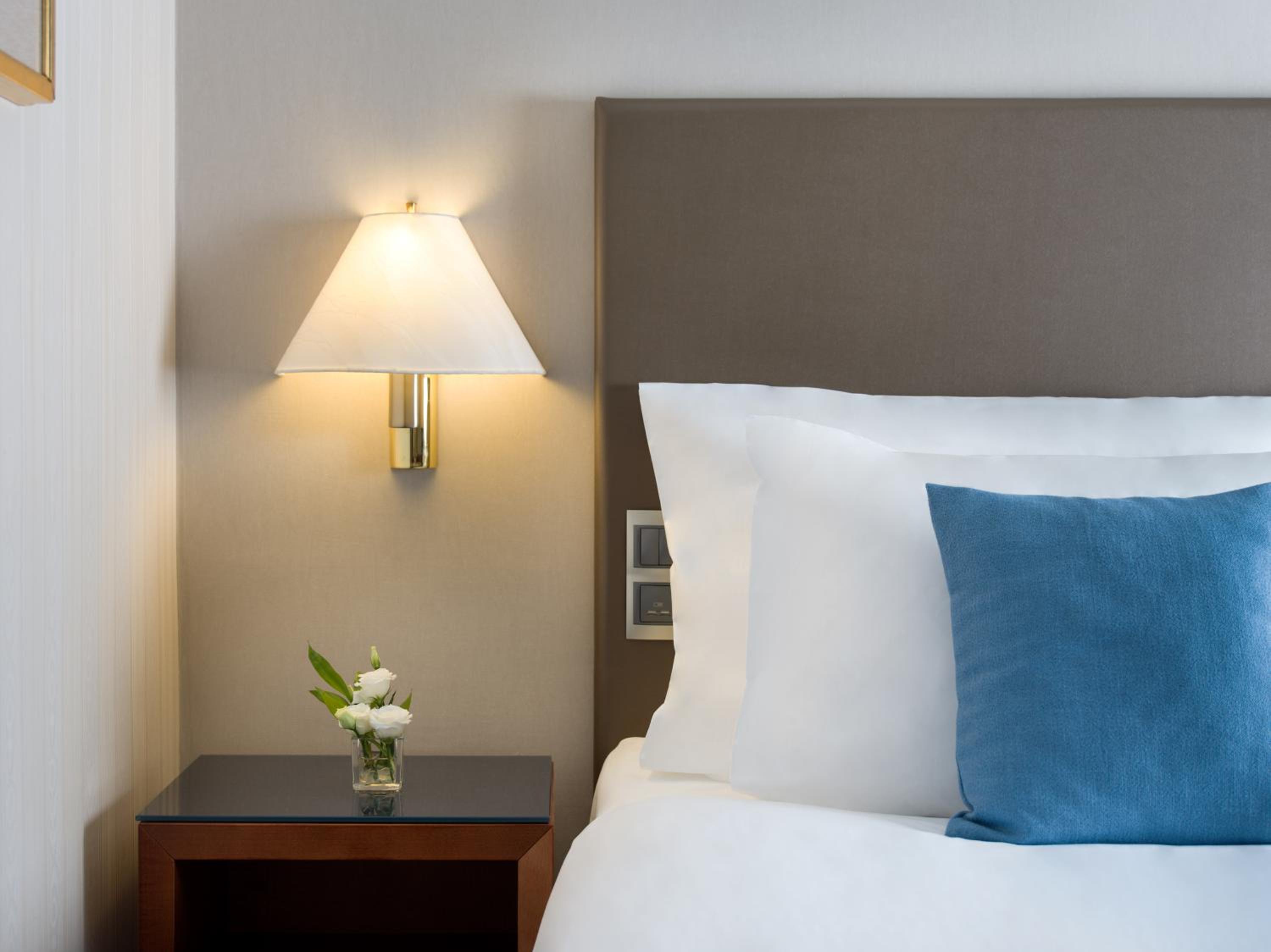 מלון פנורמה פראג — Premium King Room with Panoramic View
