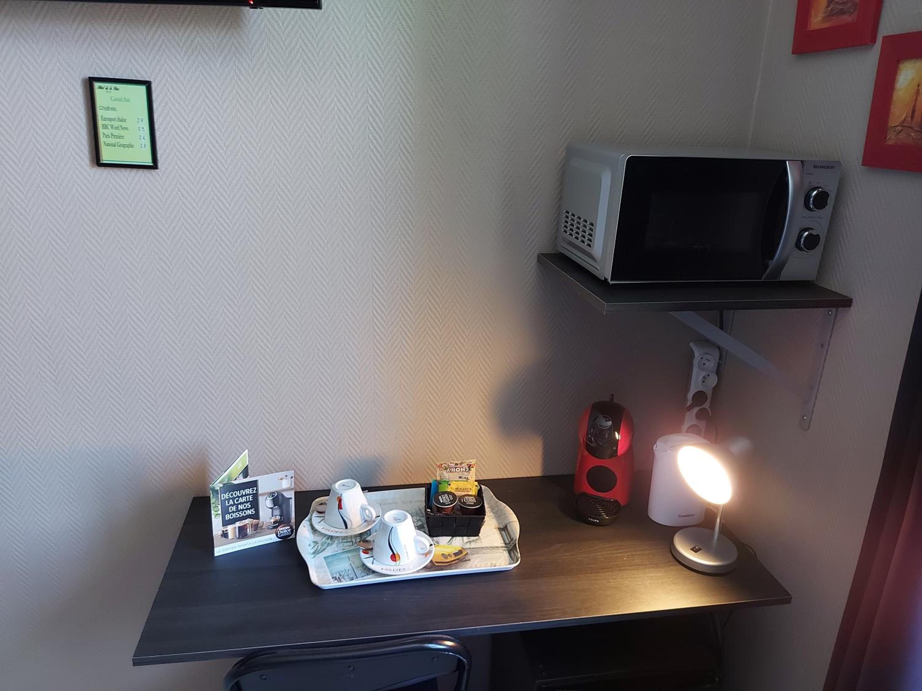 Double Room (1 - 2 Adults) - Photo 5