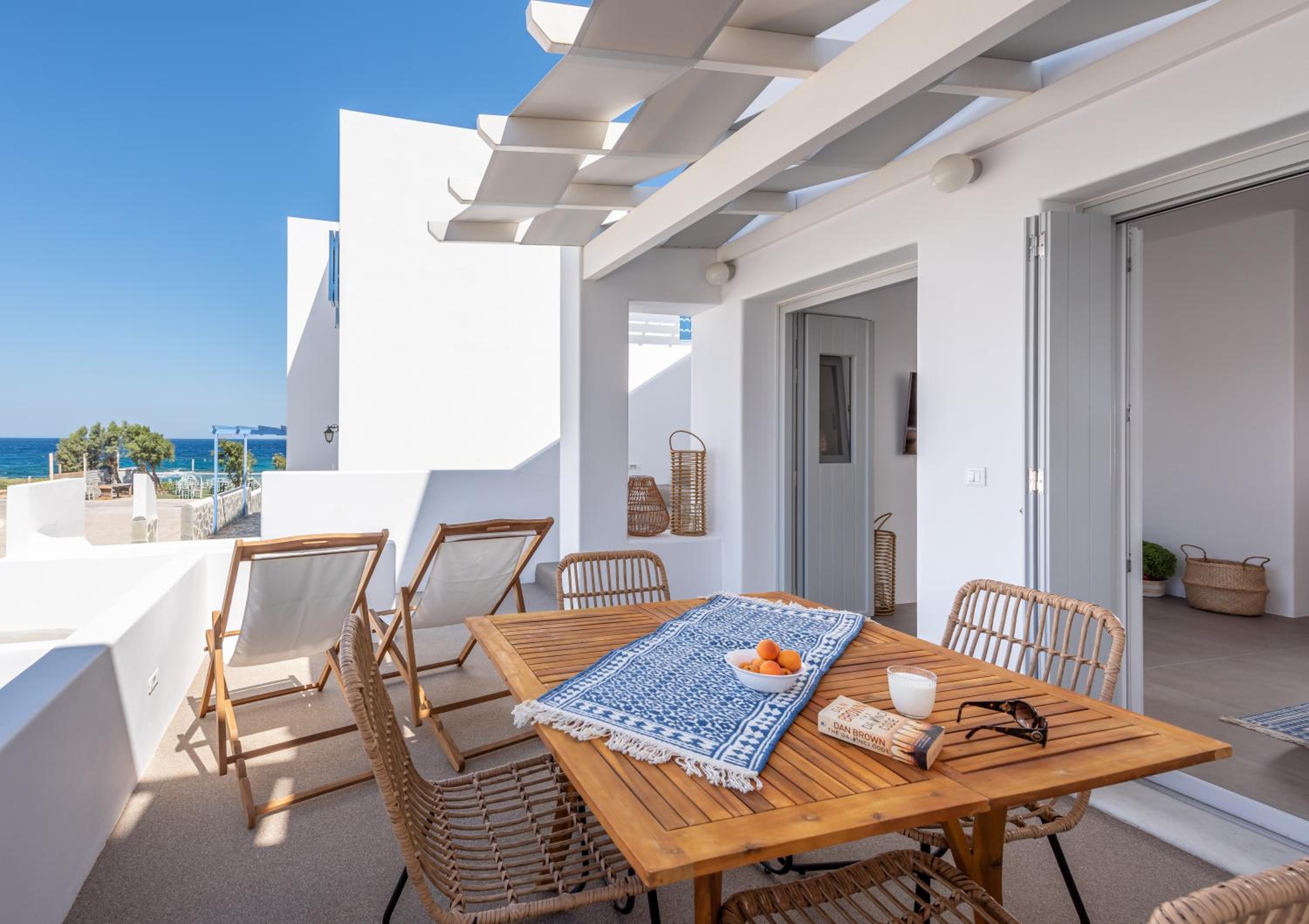 Apartment with Sea View photo 2