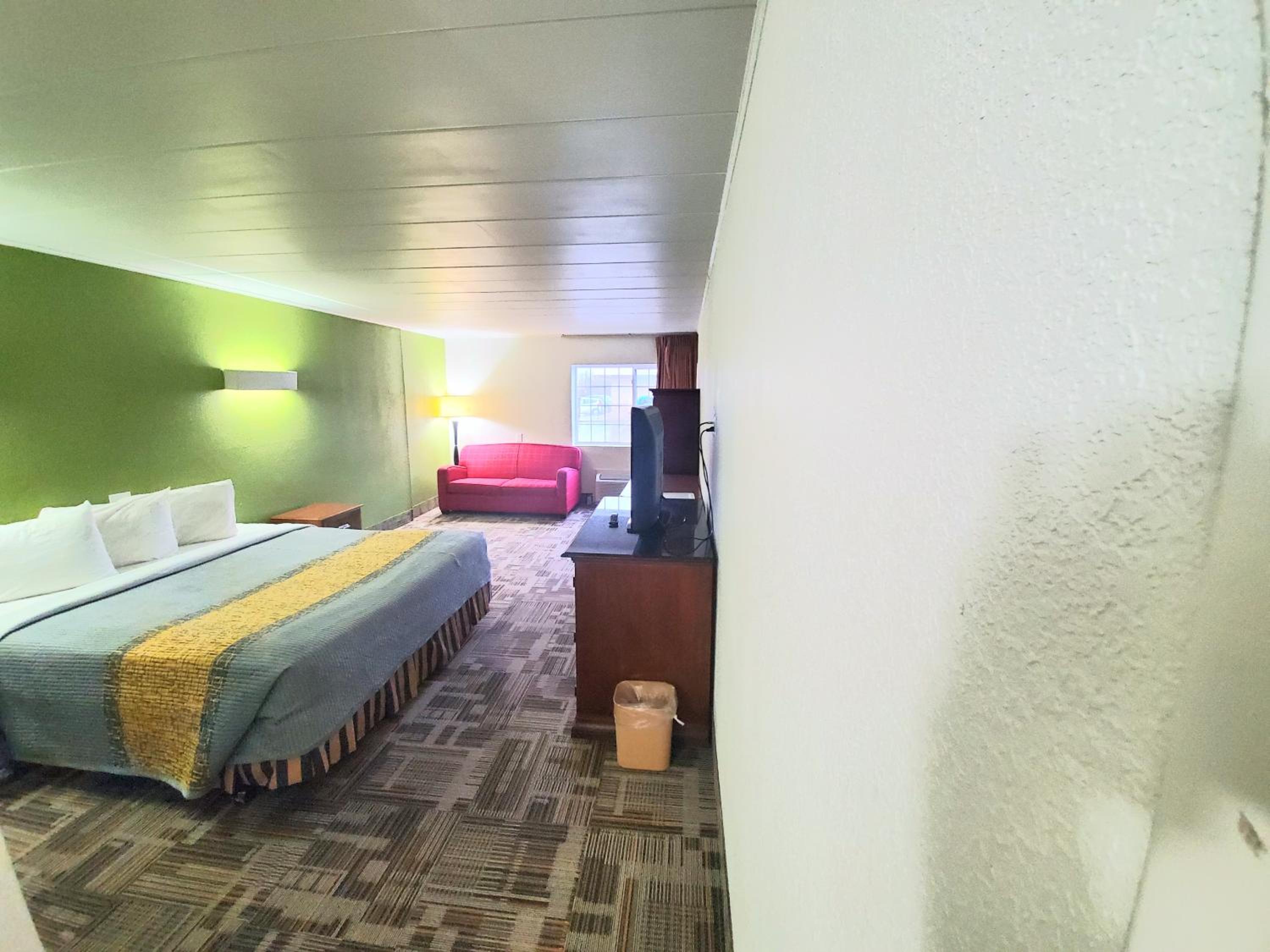 King Room - Disability Access-Non Smoking photo 3