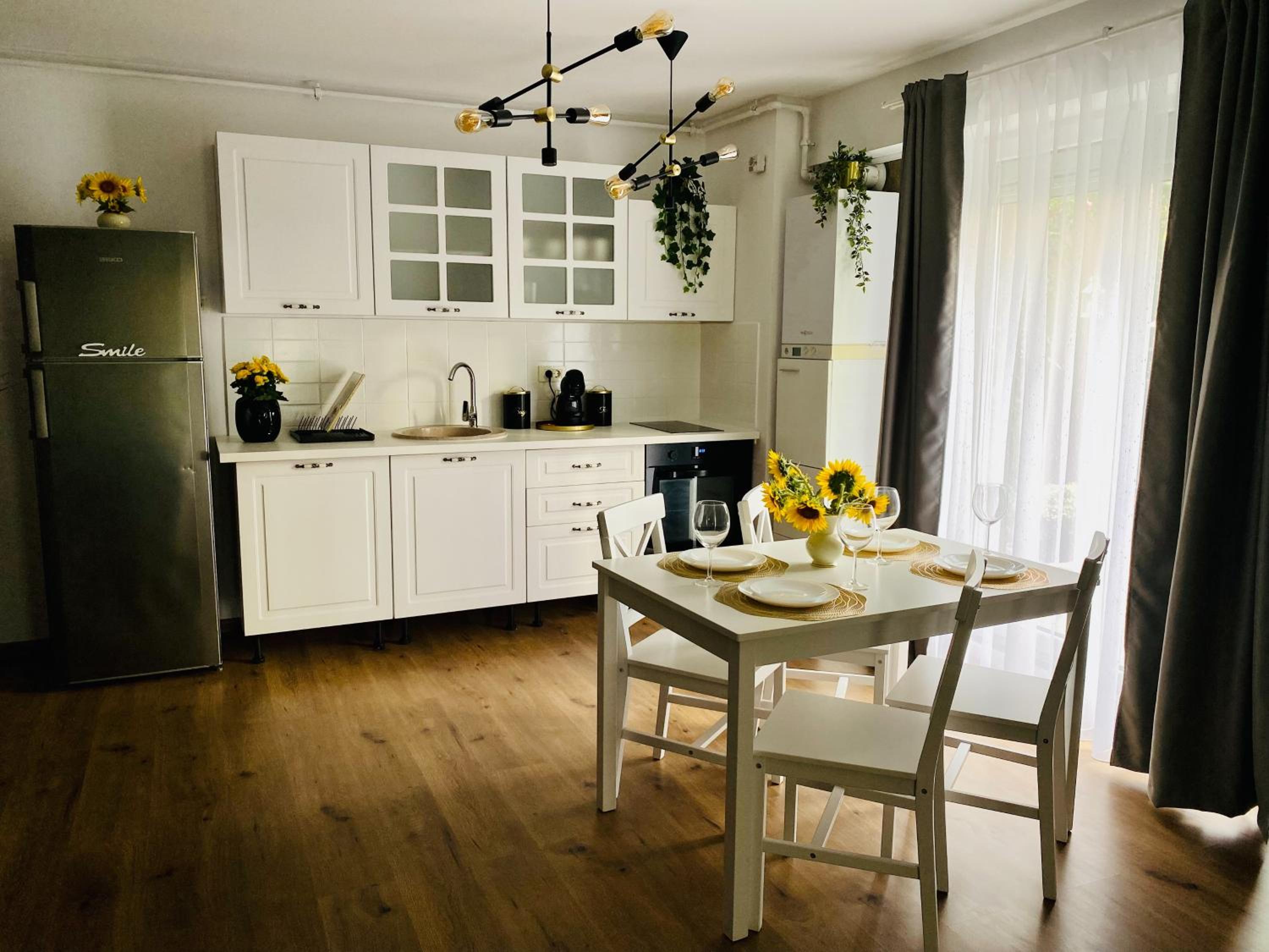Apartment with Garden View - Photo 11