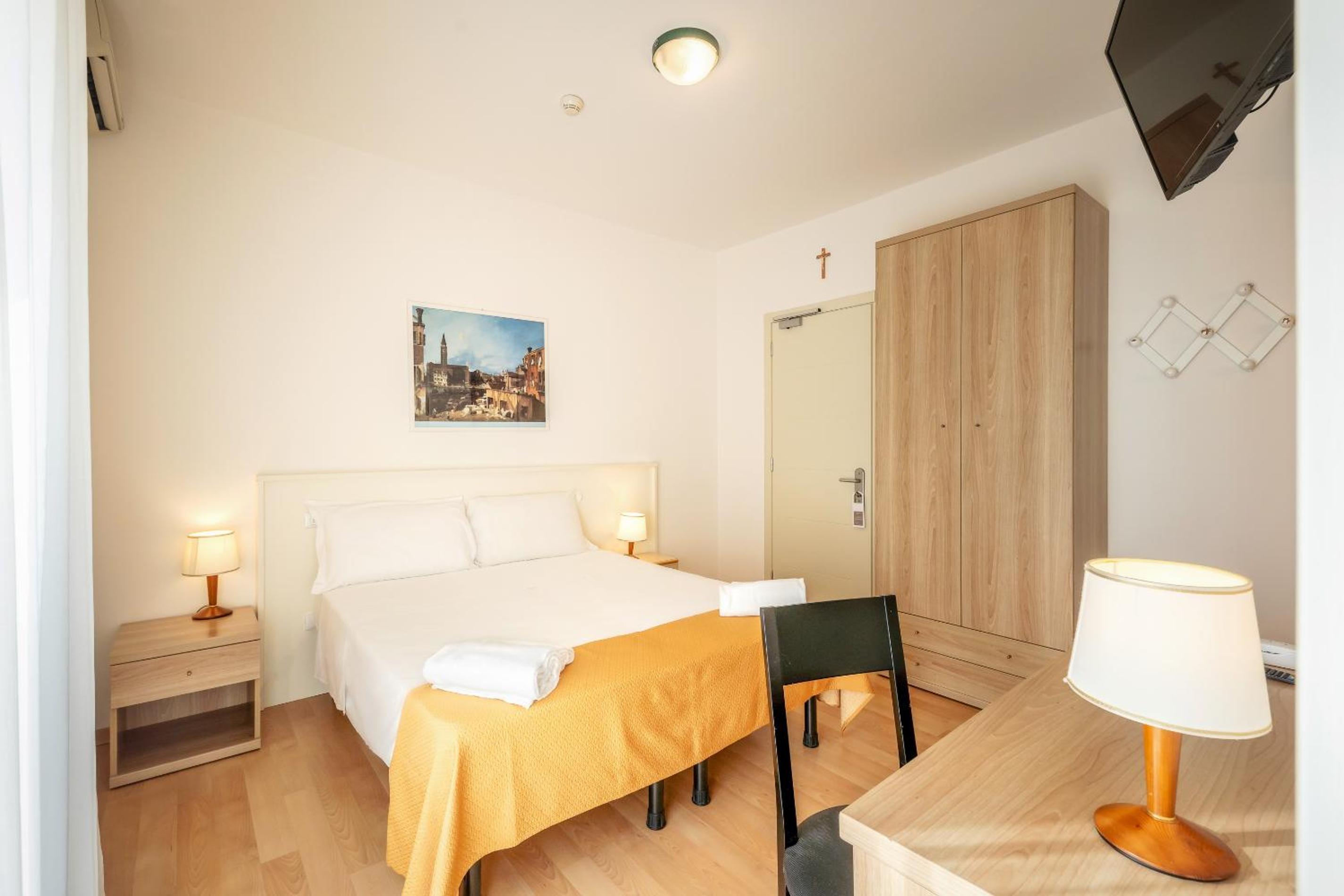 Triple Room with Terrace - Photo 2