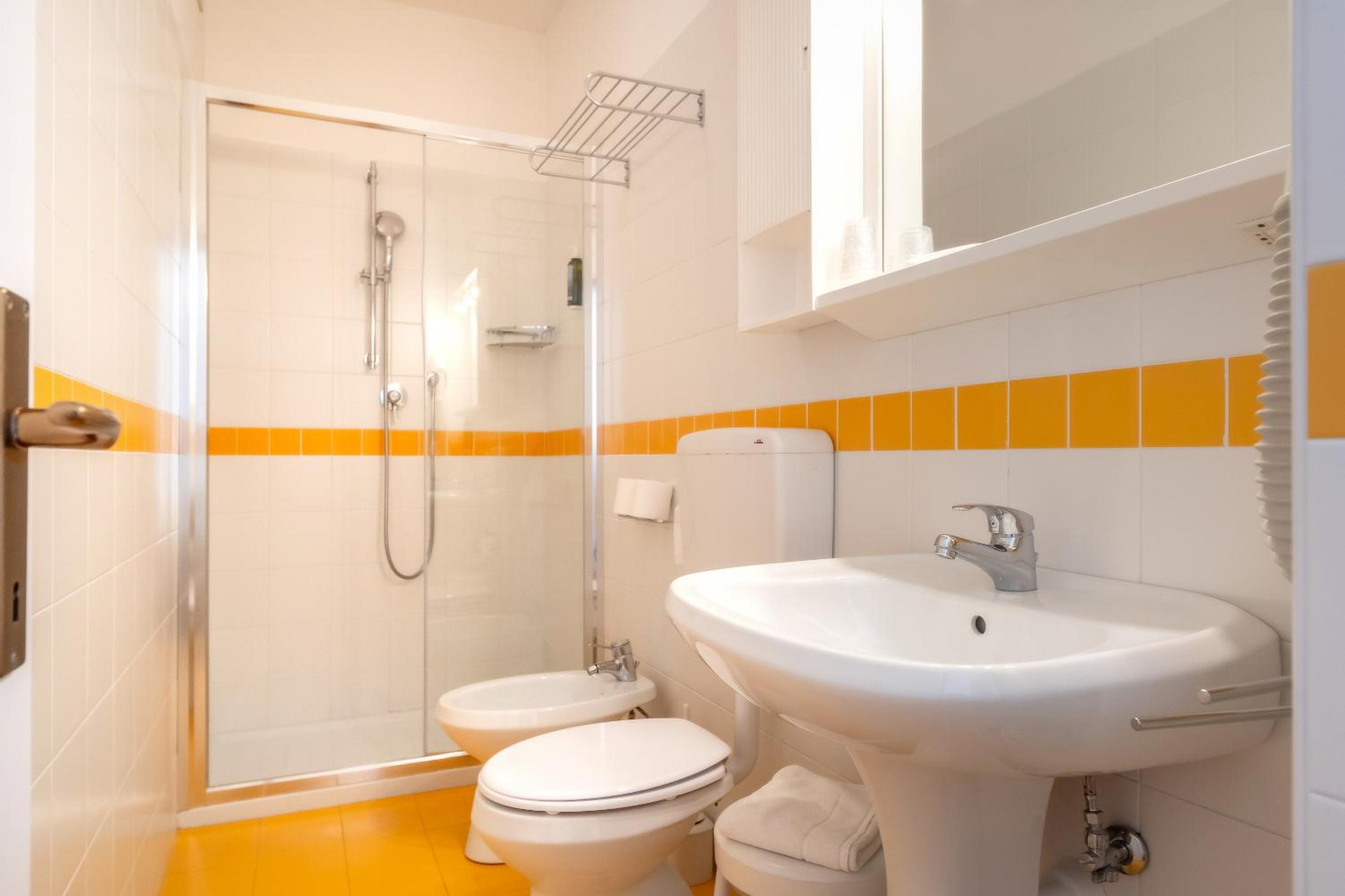 Triple Room with Terrace - Photo 6