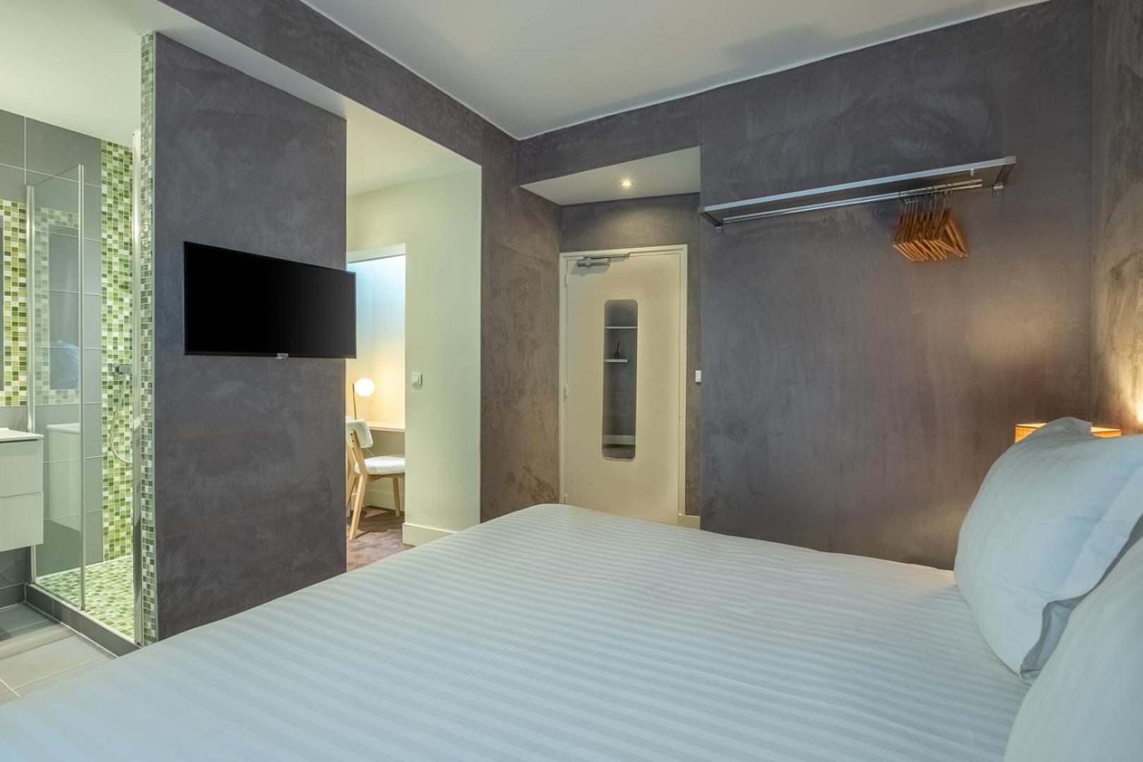 Standard Double Room photo 3