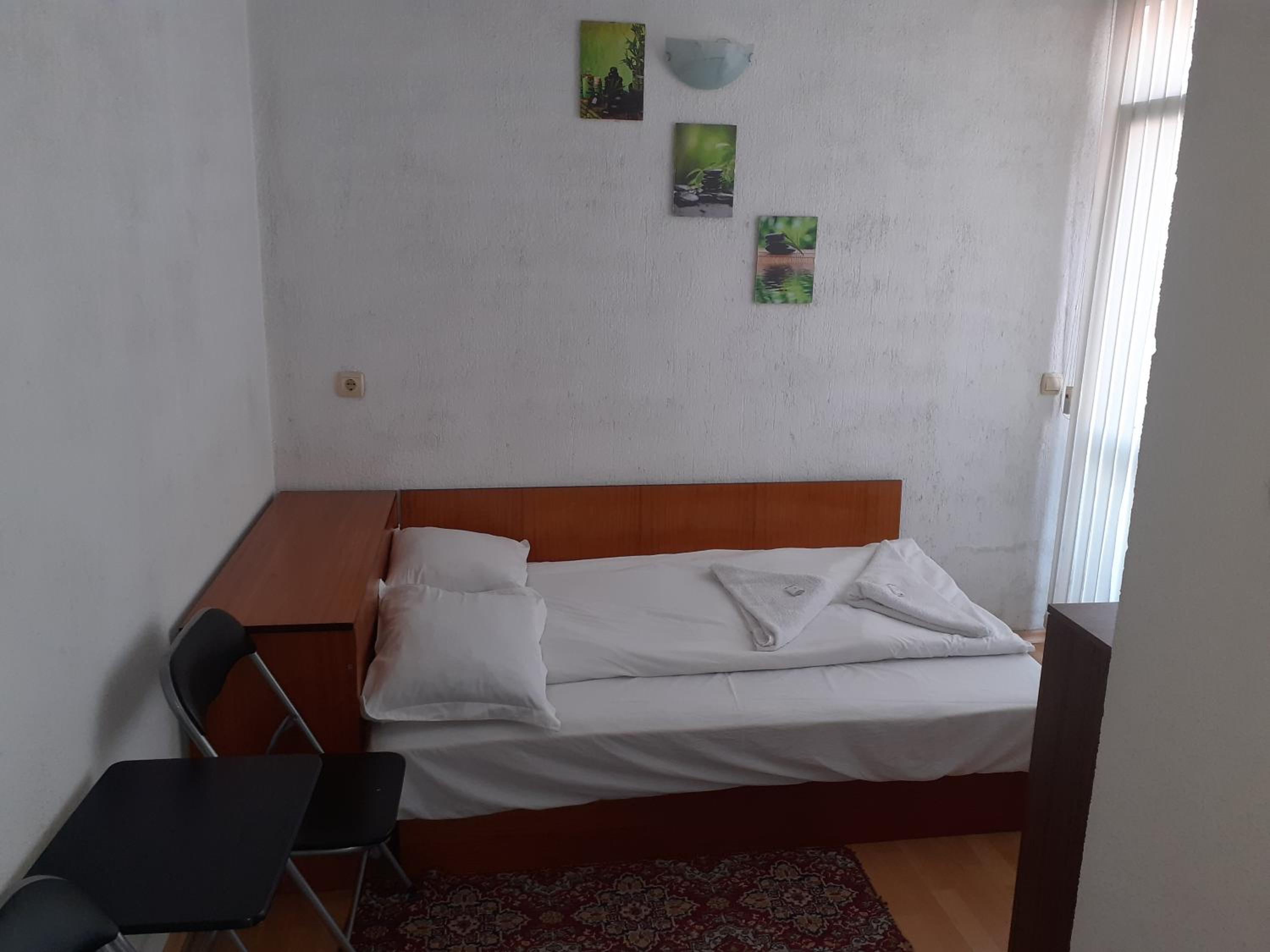 Double Room with Balcony photo 3