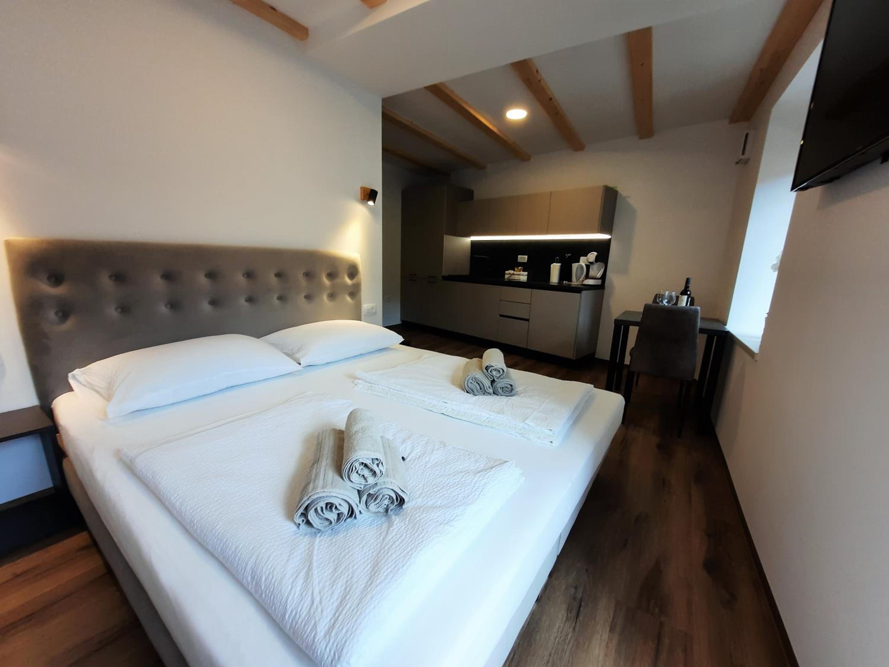 Superior Apartment with Balcony photo 3