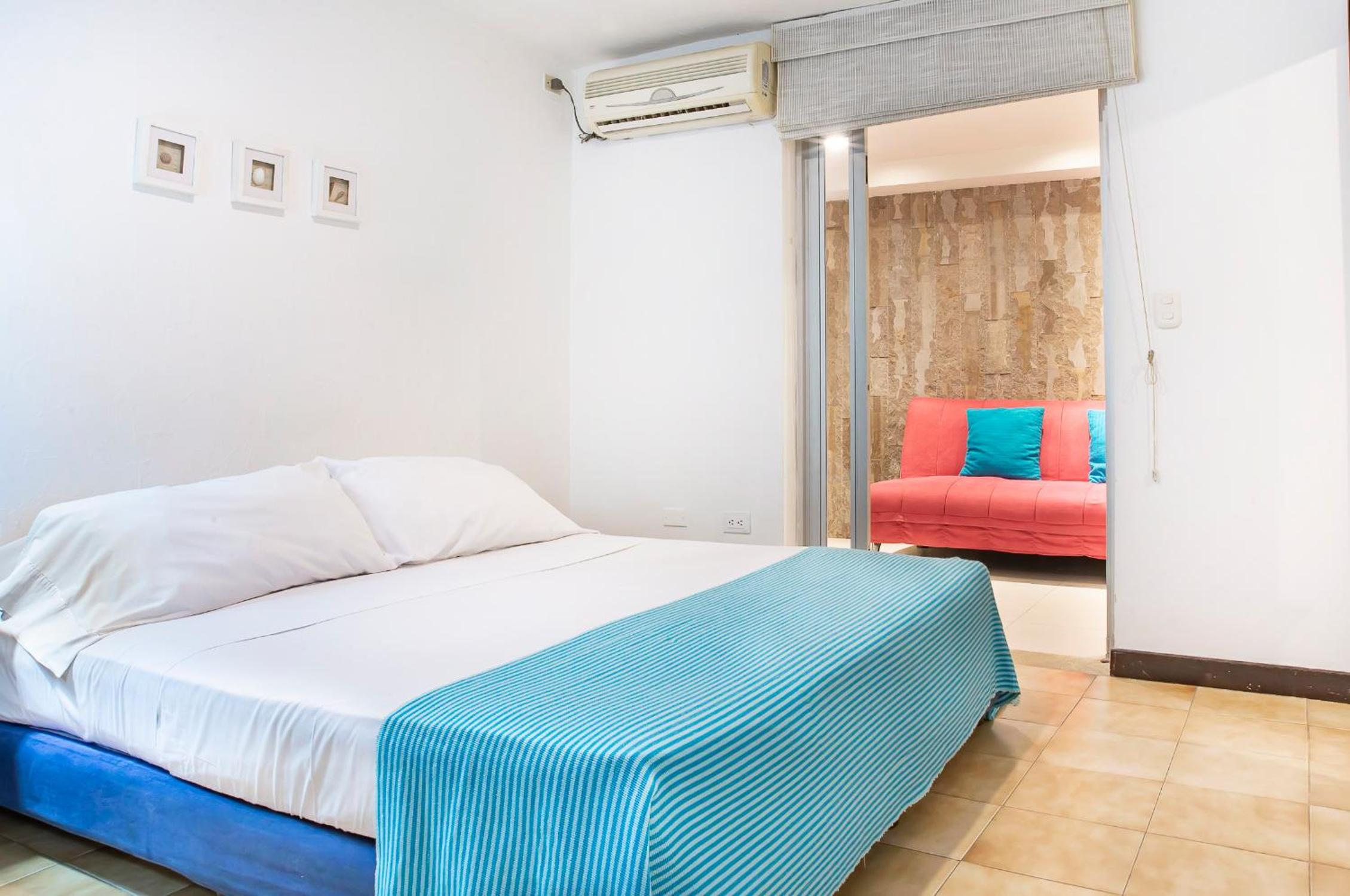 Standard Double or Twin Room photo 1