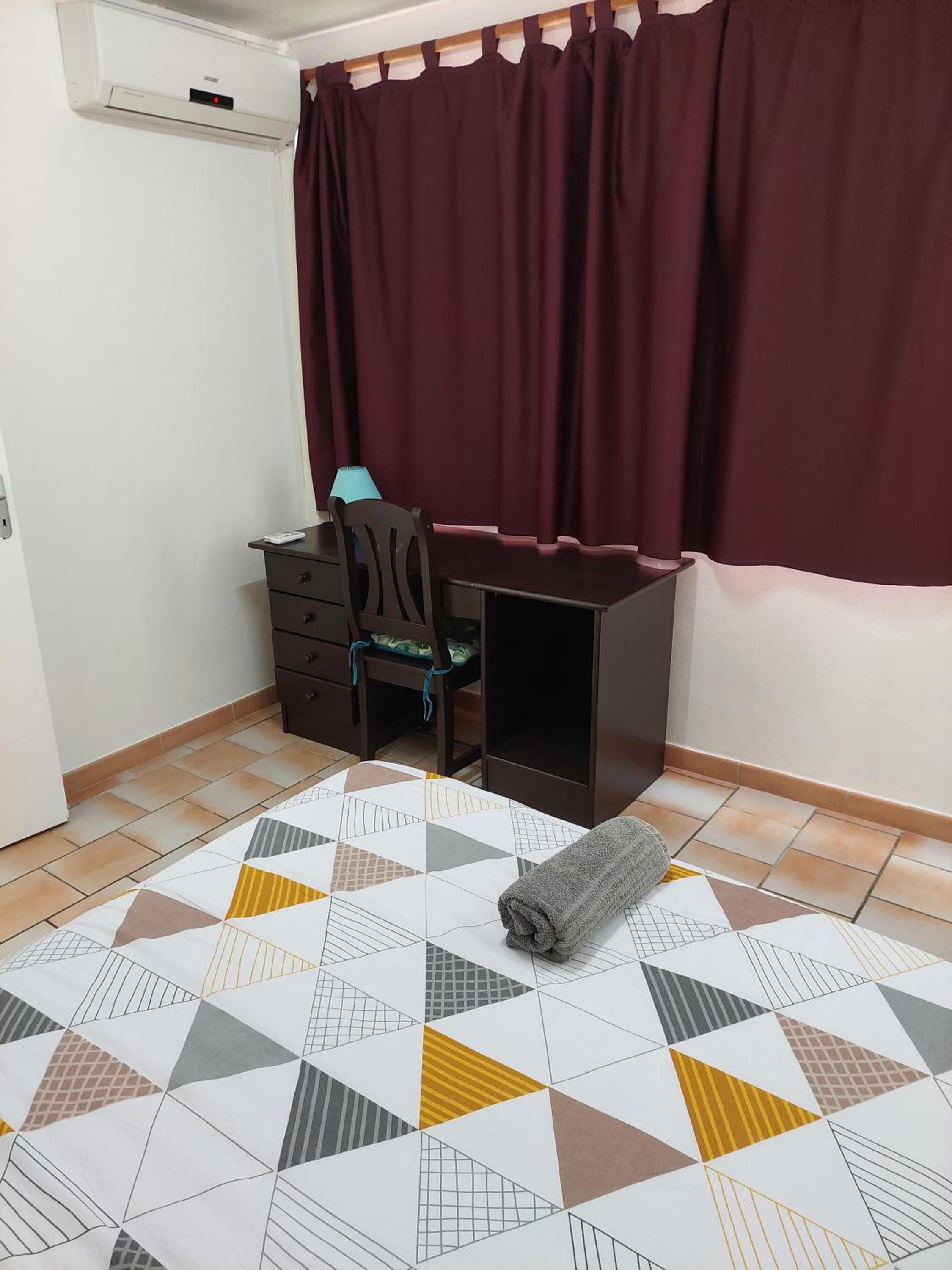 Two-Bedroom Apartment with Sea View - Photo 2