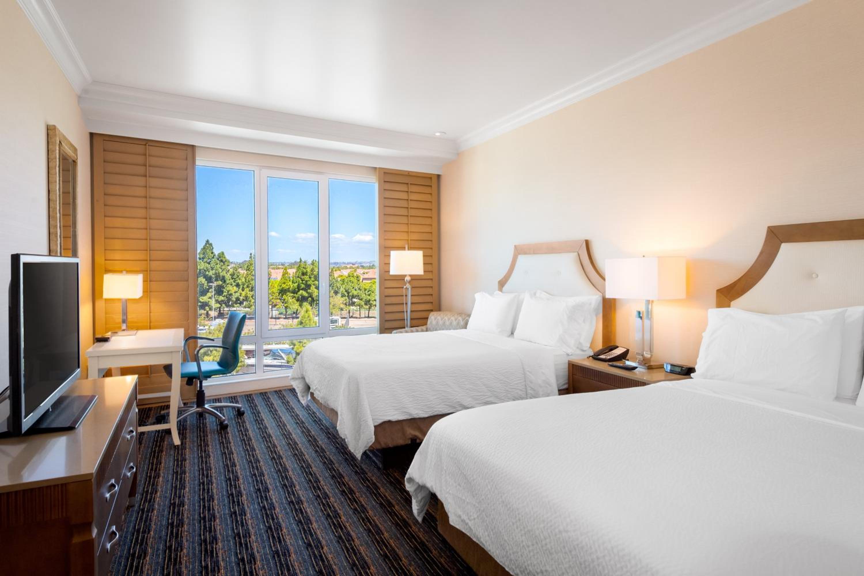 2 Queen Beds Premium Main Building - Photo 6