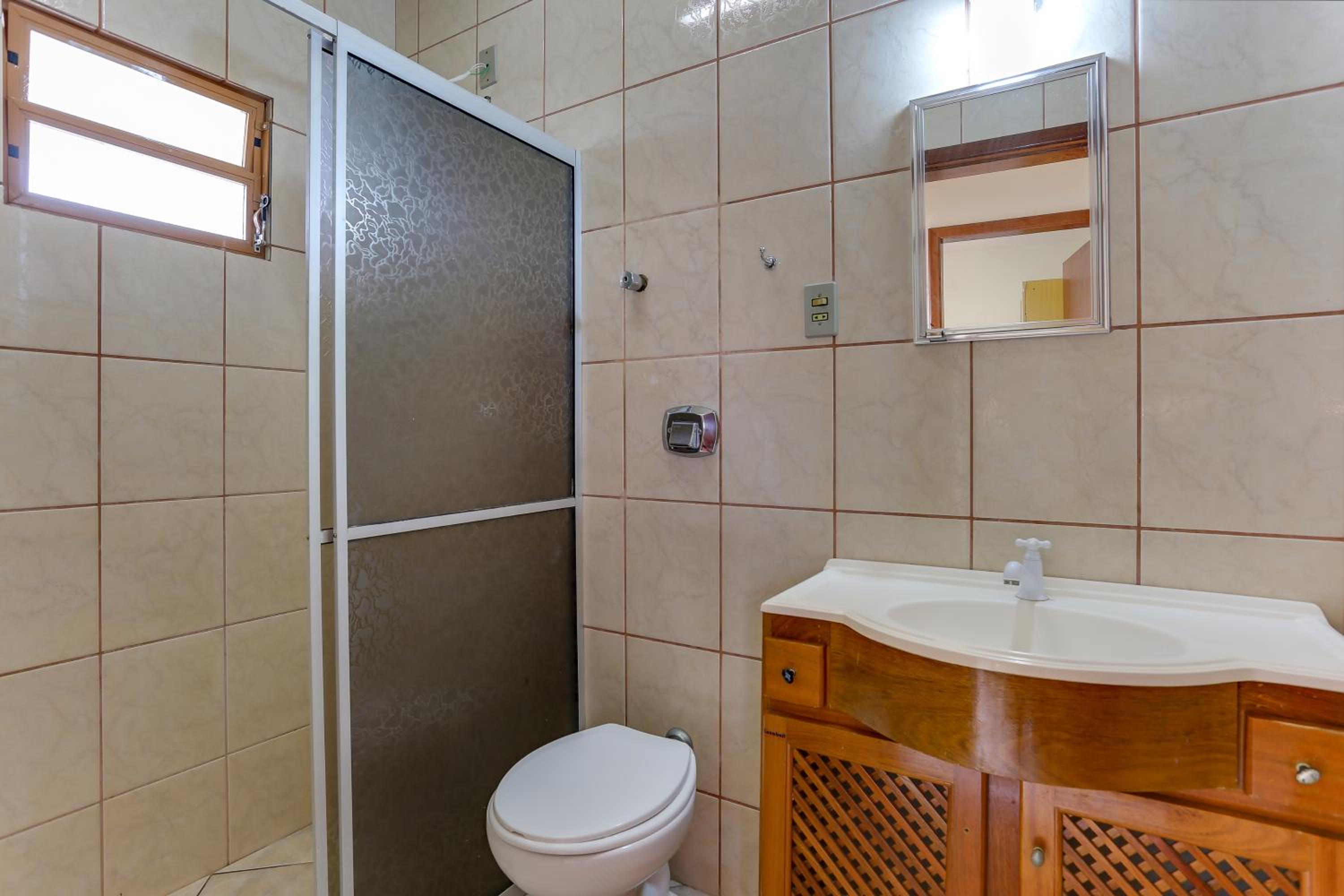 Two-Bedroom Apartment - Photo 8