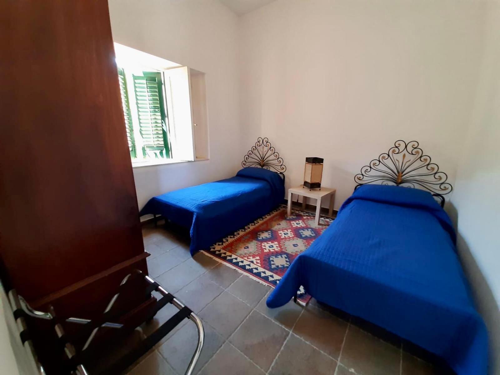 Villa photo 2
