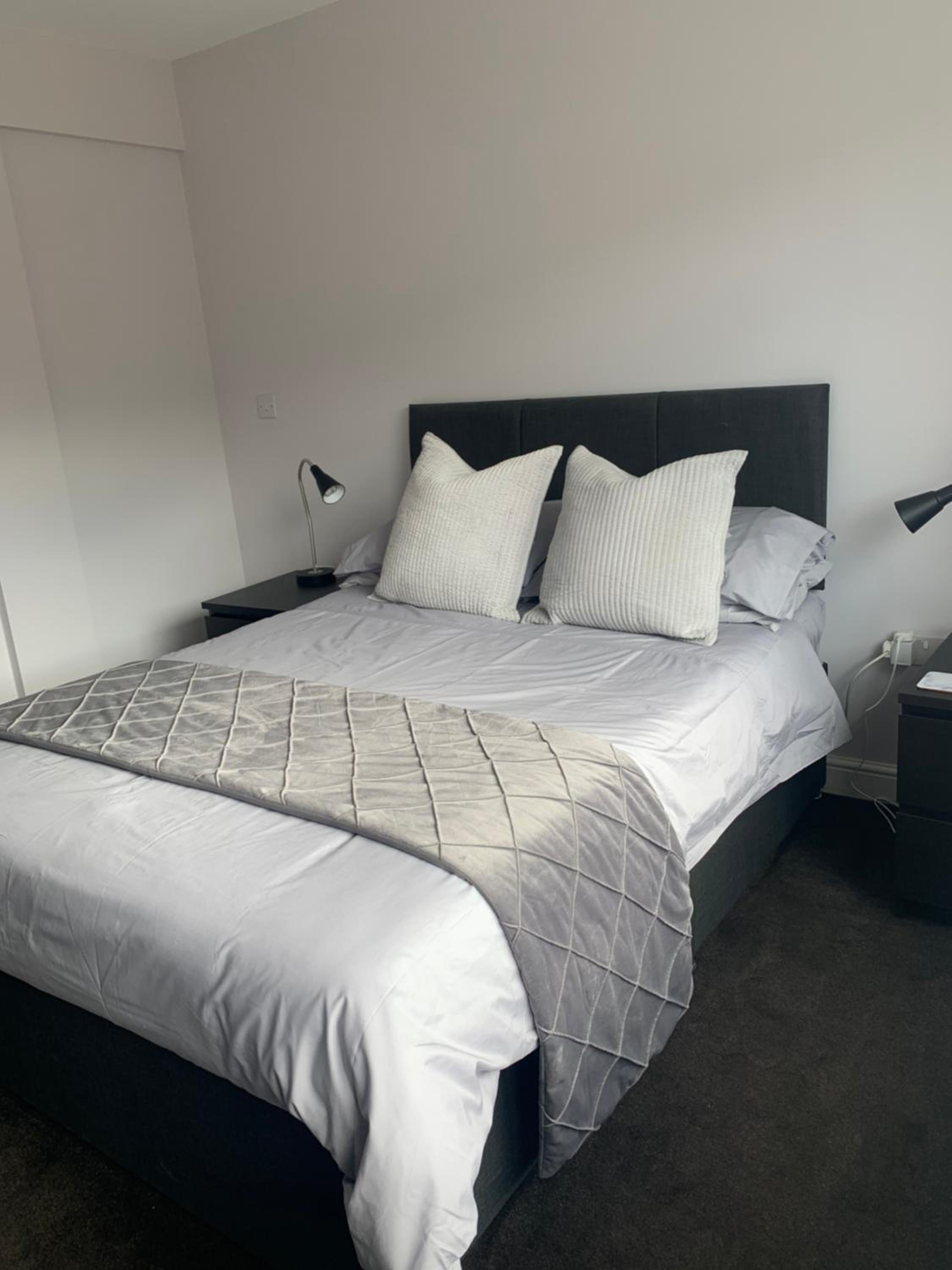Double Room with Private Bathroom photo 1