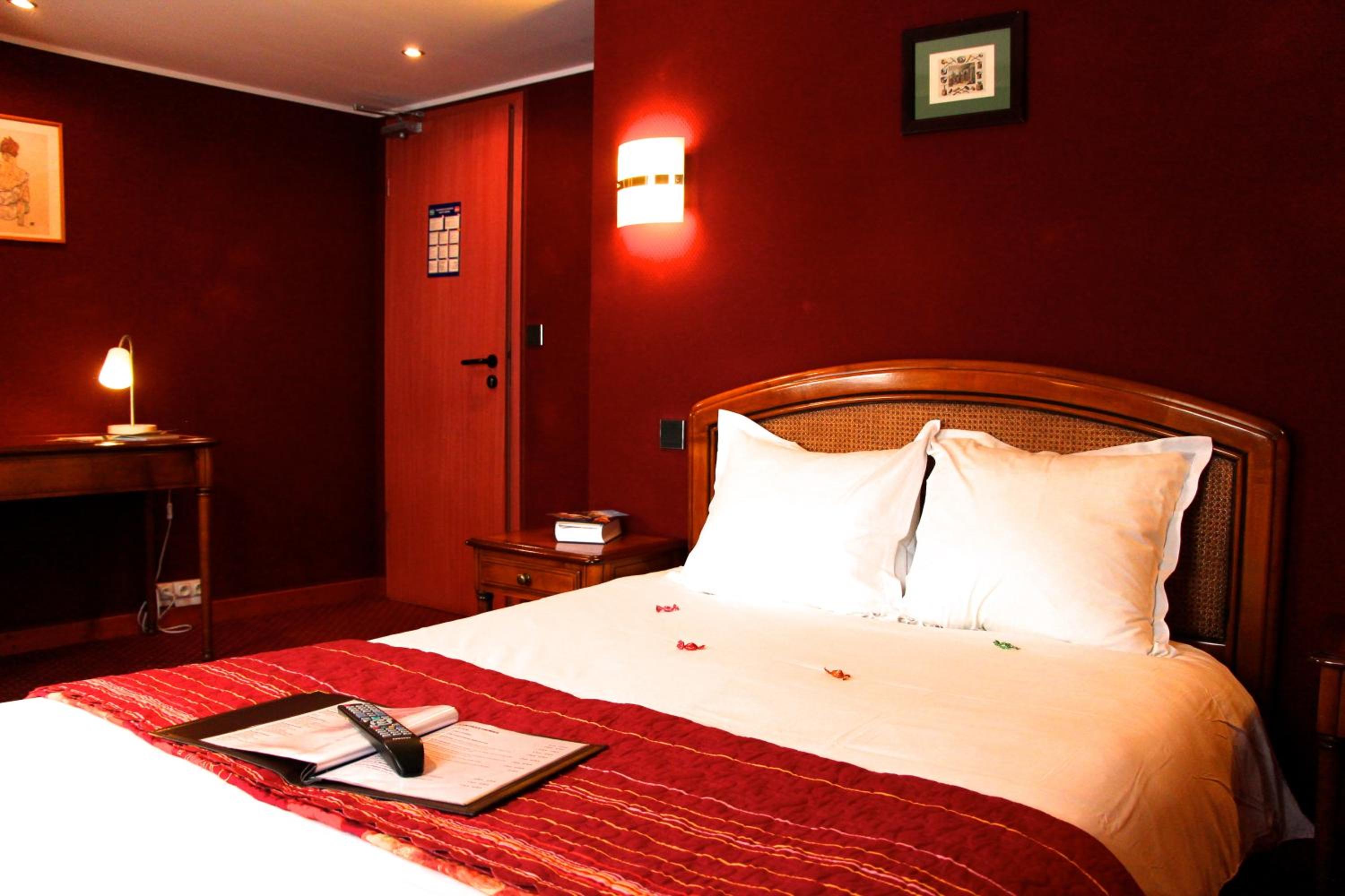 Single / Double Room photo 2