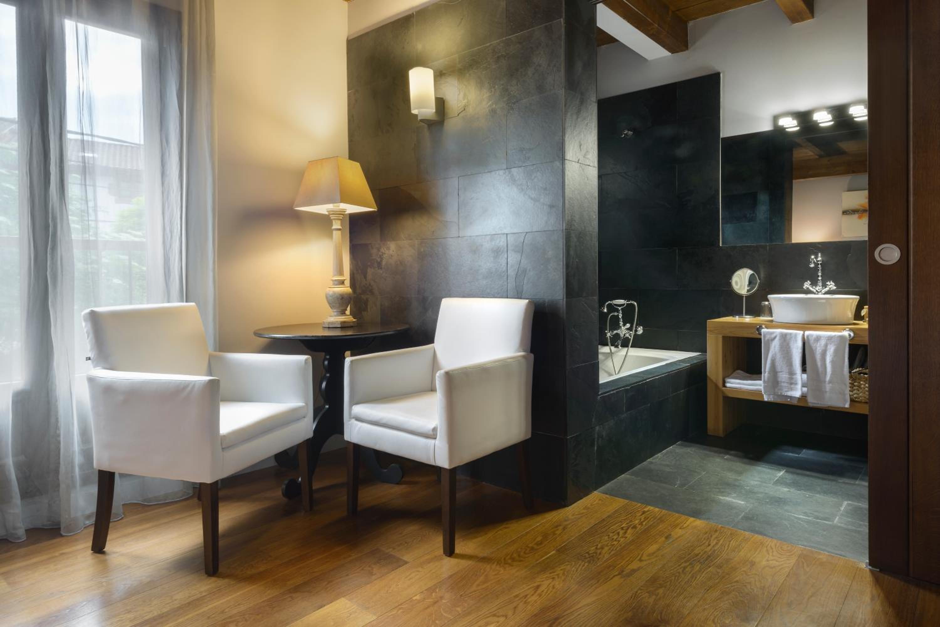 Junior Suite - Photo 4
