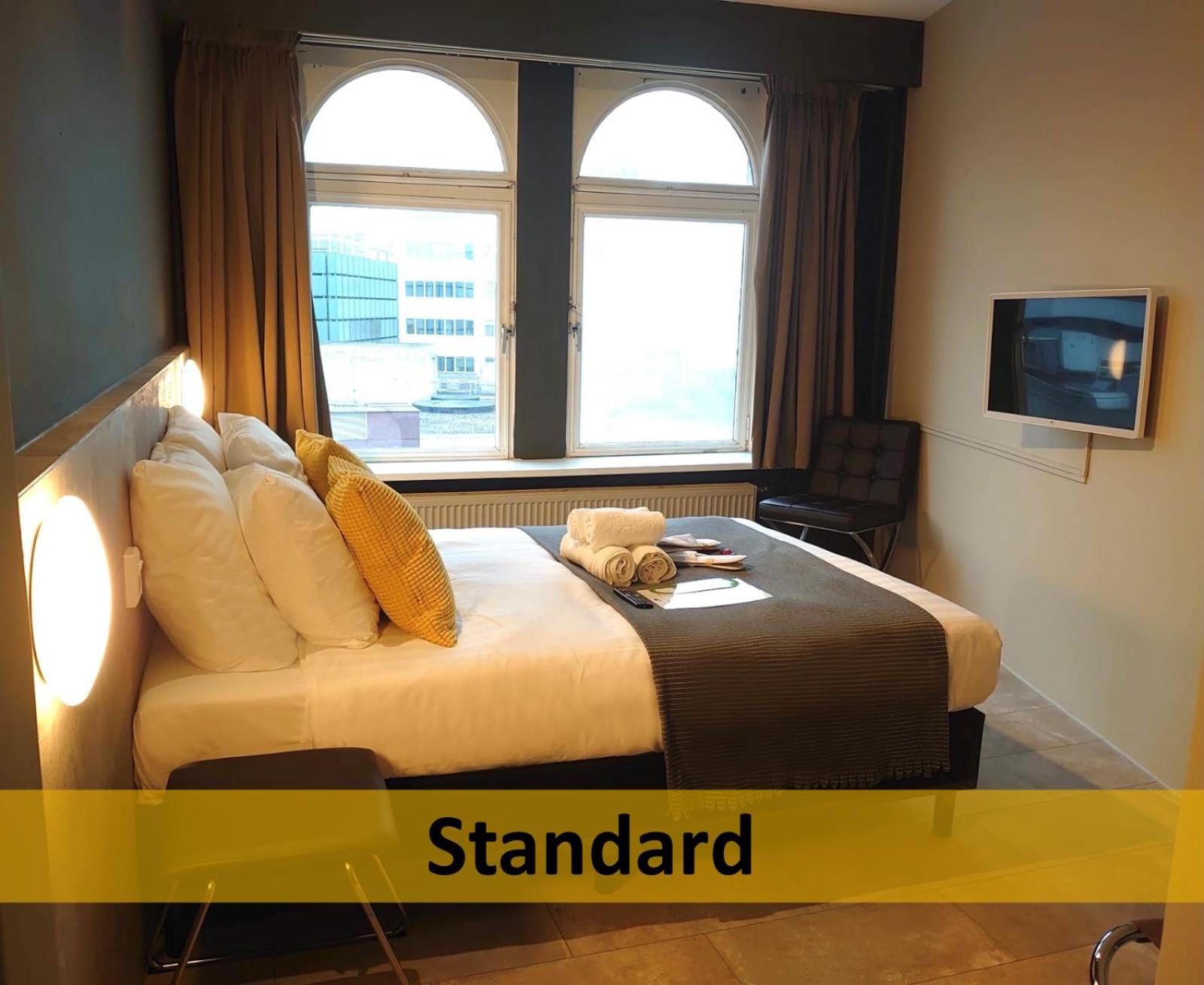 Standard Double Room with Bath photo 3