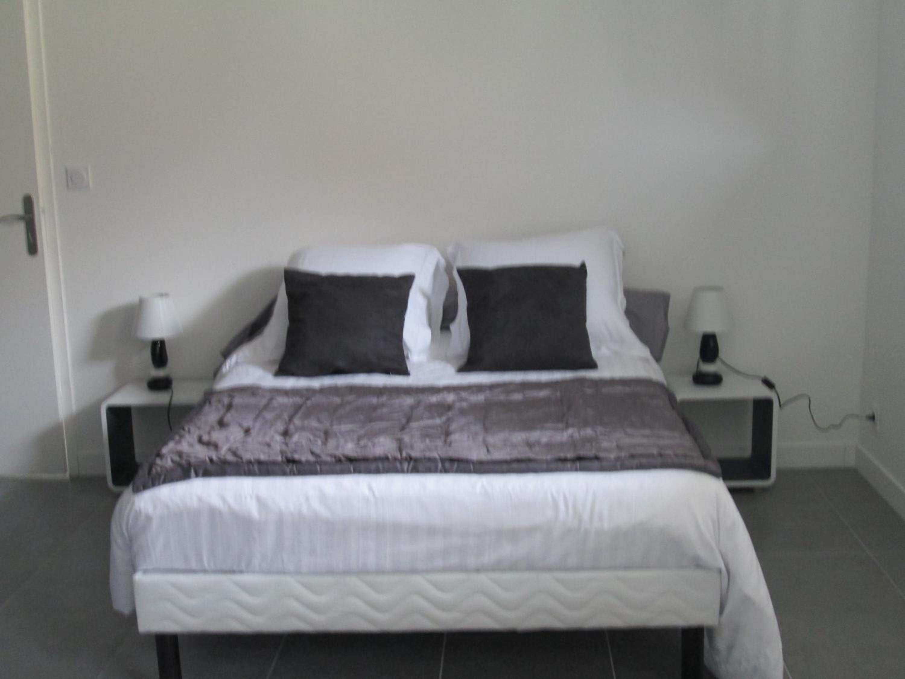 Triple Room - Photo 2