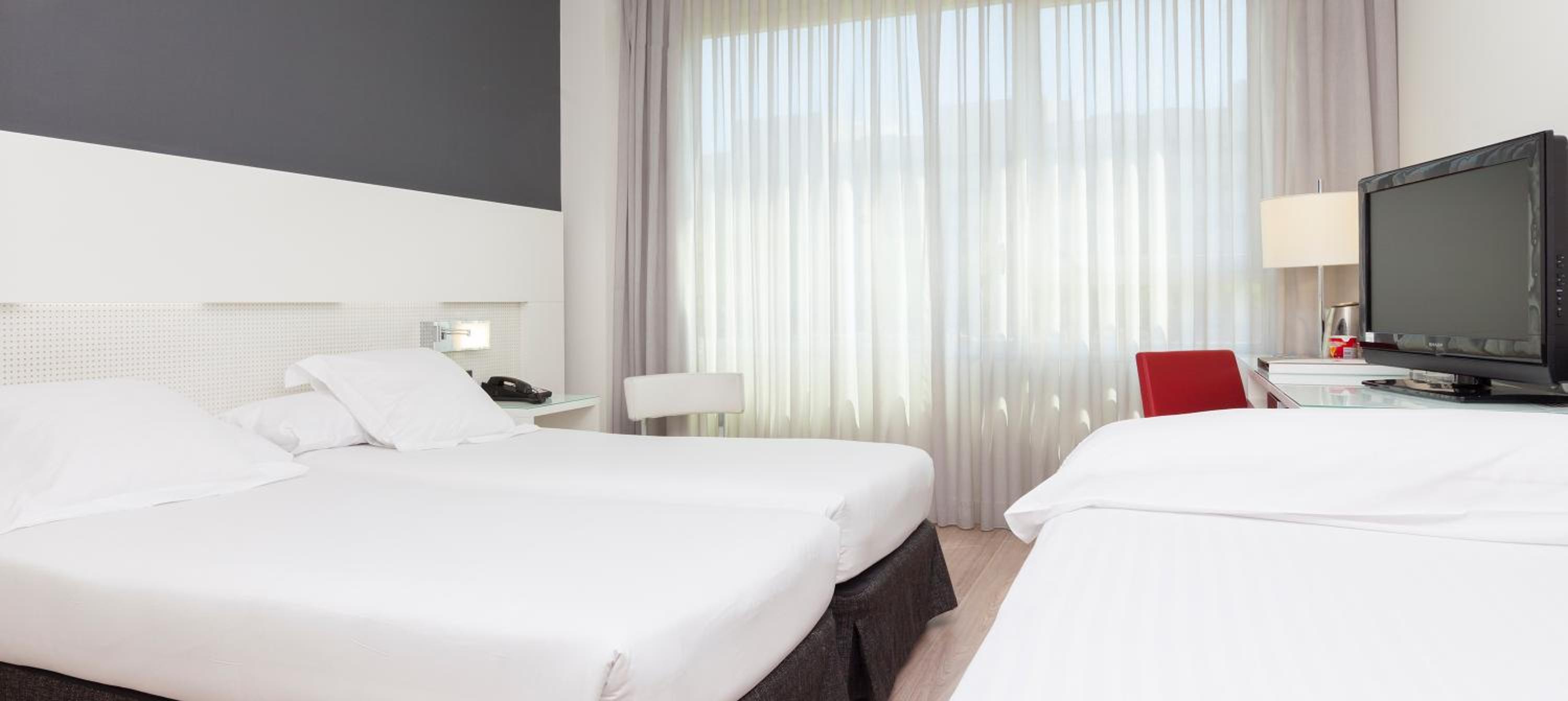 Triple room with parking included photo 3