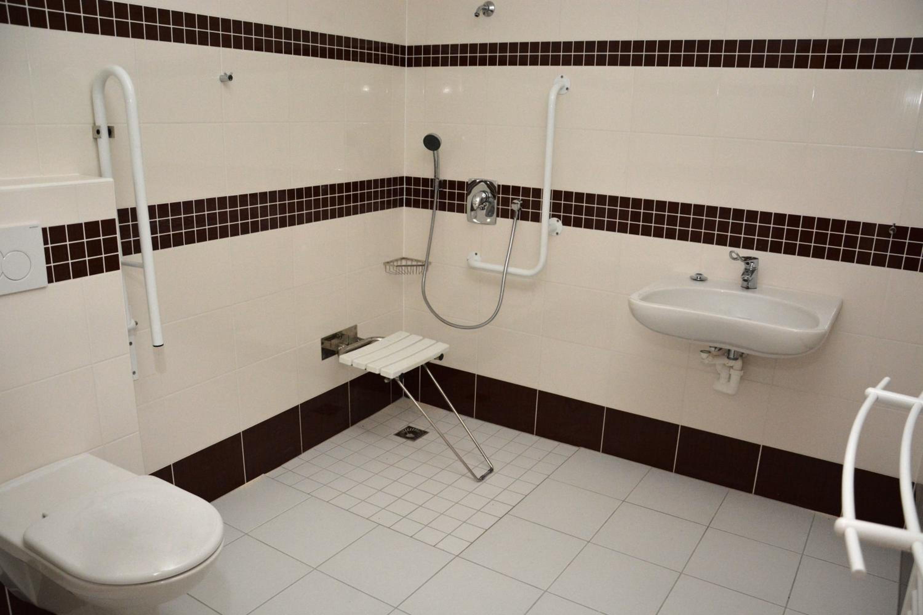 Twin Room - Disability Access