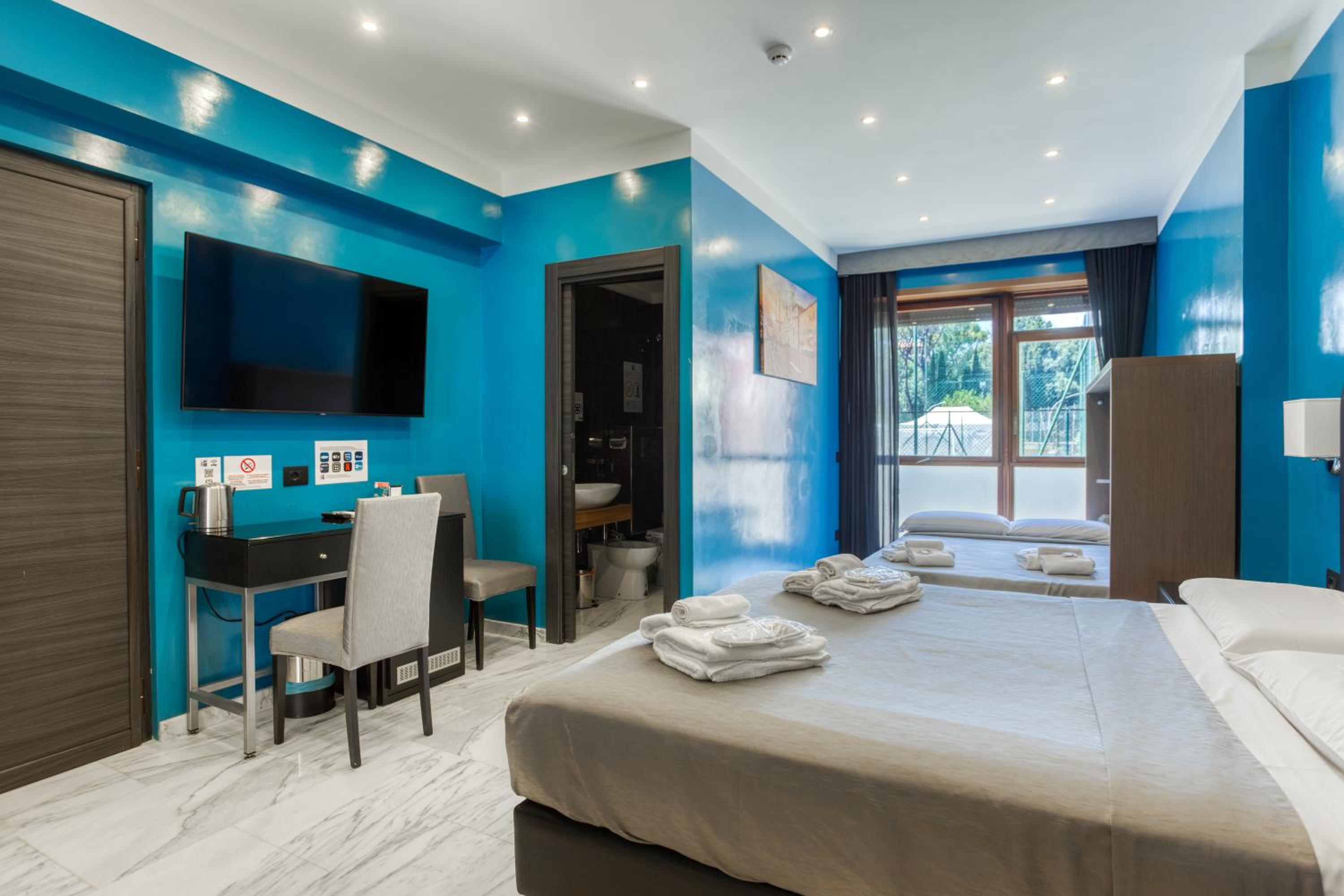 Luxury Quadruple Room photo 1